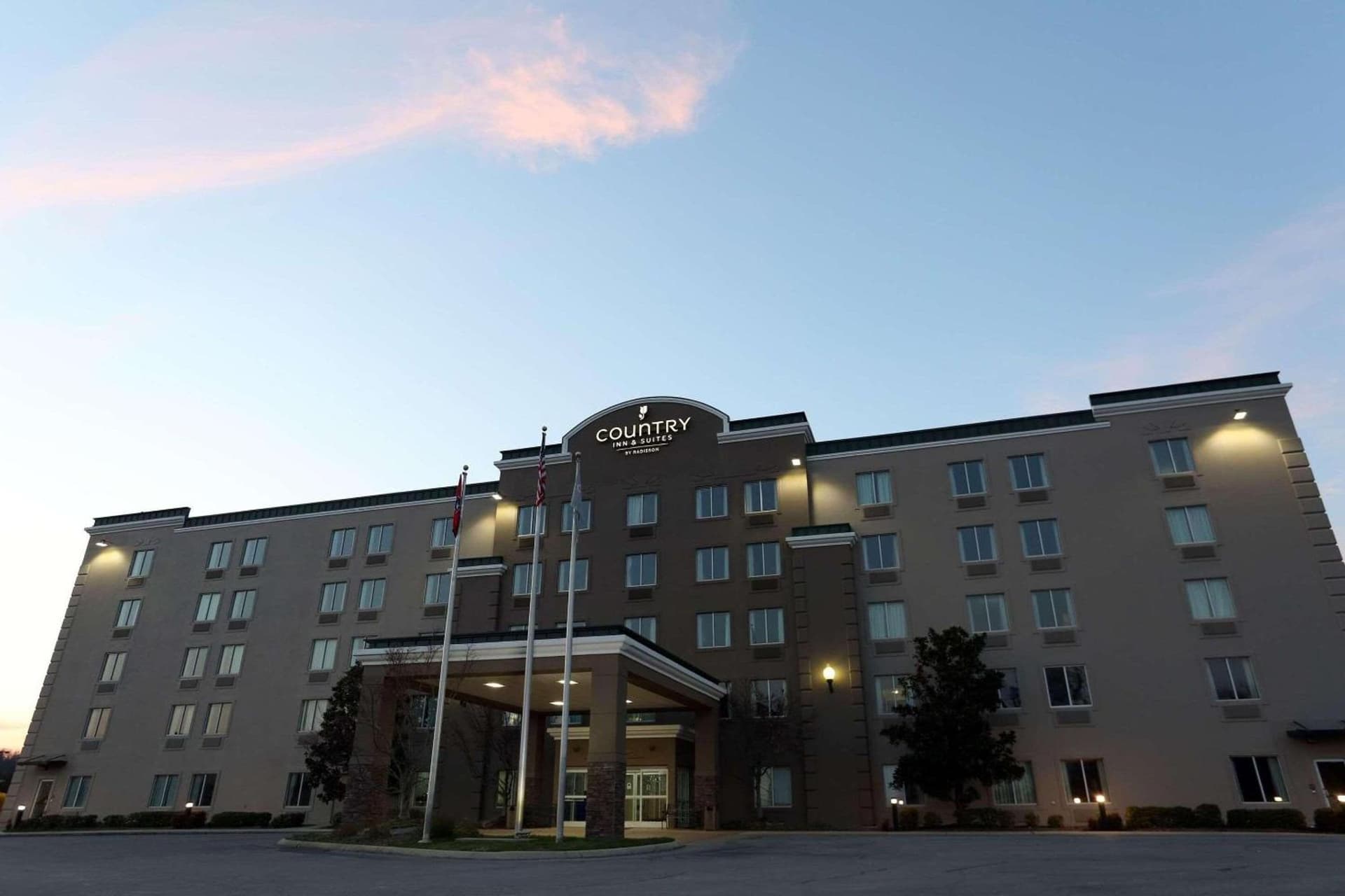 Country Inn & Suites by Radisson, Cookeville, TN featured exterior or lobby in Cookeville, TN — similar hotel