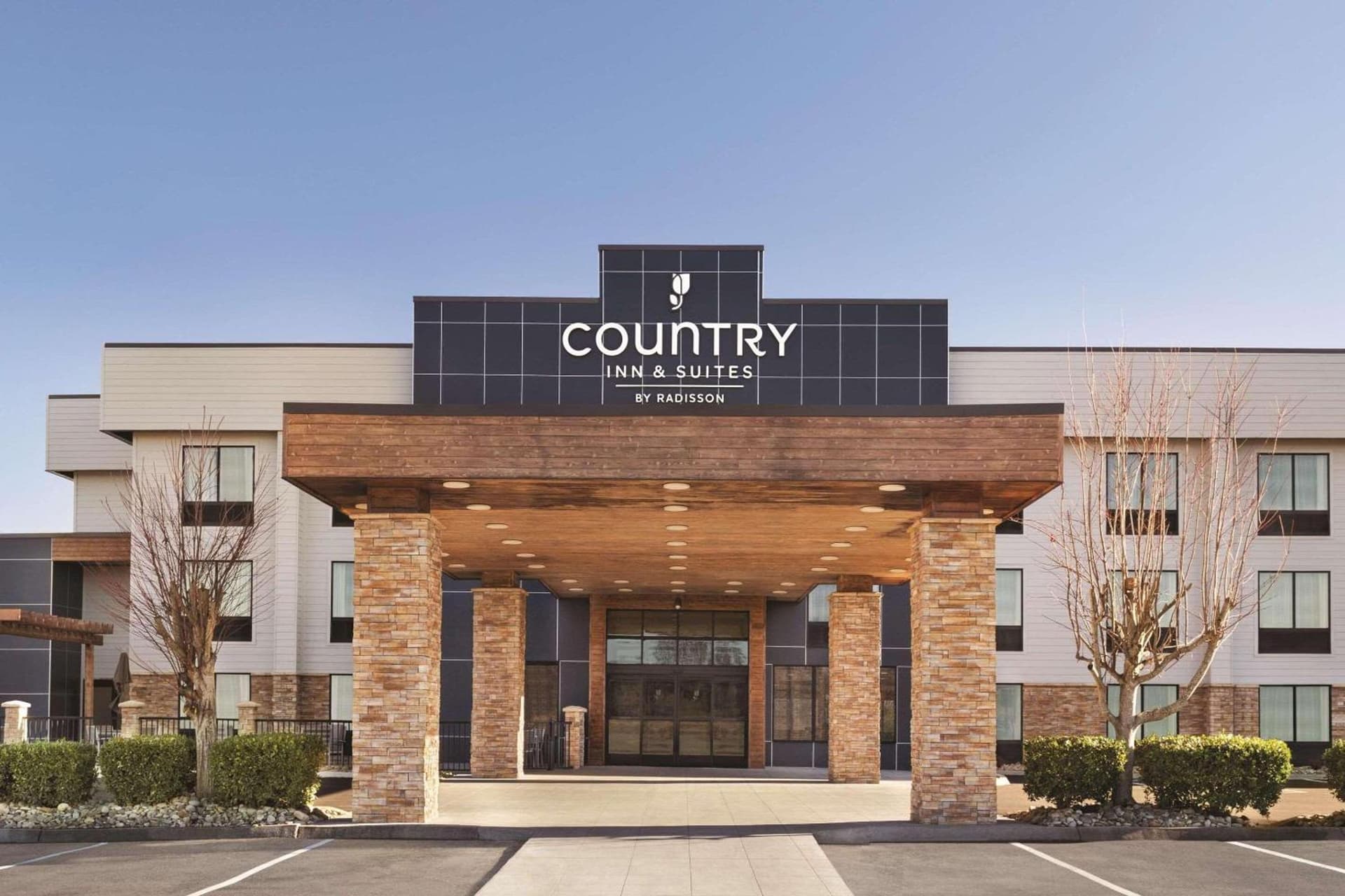 Country Inn & Suites by Radisson, Sevierville-Kodak, TN featured exterior or lobby in Kodak, TN — similar hotel