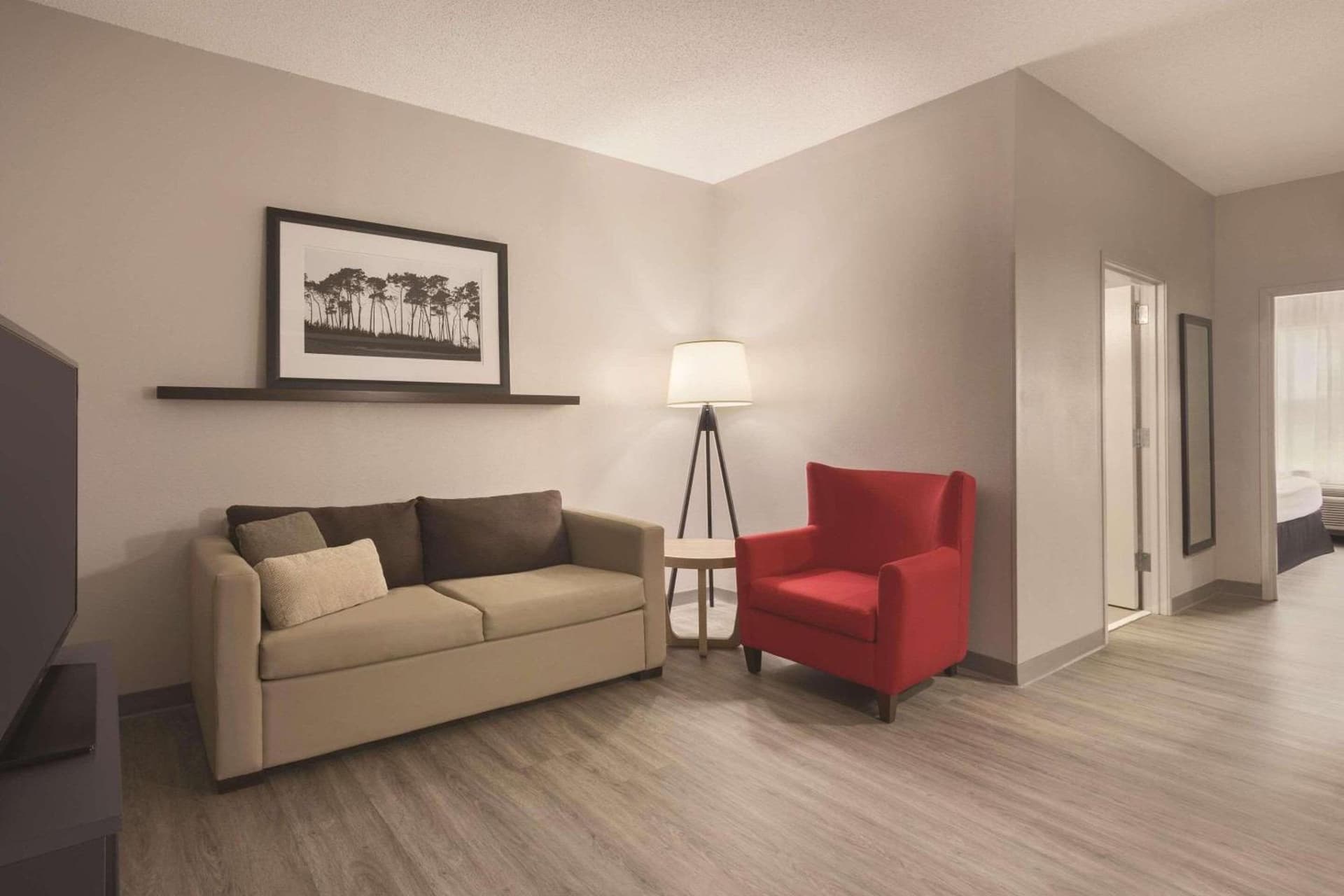 Country Inn & Suites by Radisson, Chattanooga-Lookout Mountain gallery photo in Chattanooga, TN — image 46