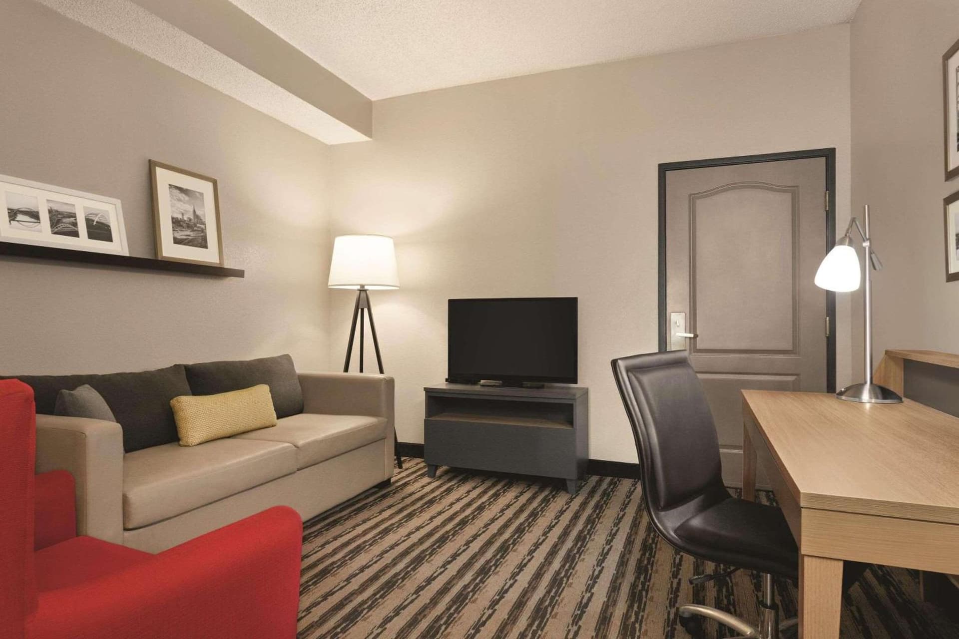 Country Inn & Suites by Radisson, Nashville Airport East, TN gallery photo in Nashville, TN — image 10