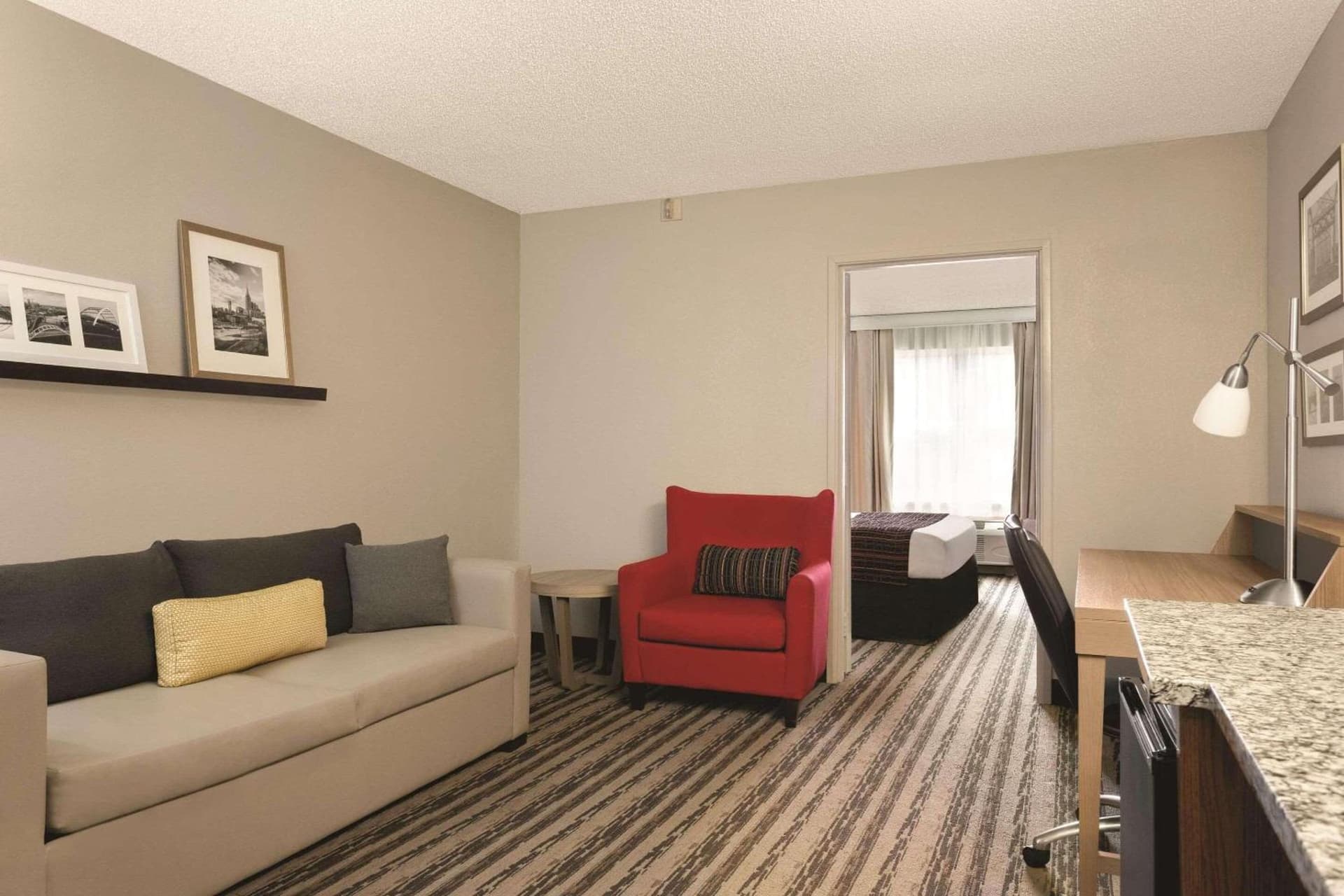 Country Inn & Suites by Radisson, Nashville Airport East, TN gallery photo in Nashville, TN — image 36