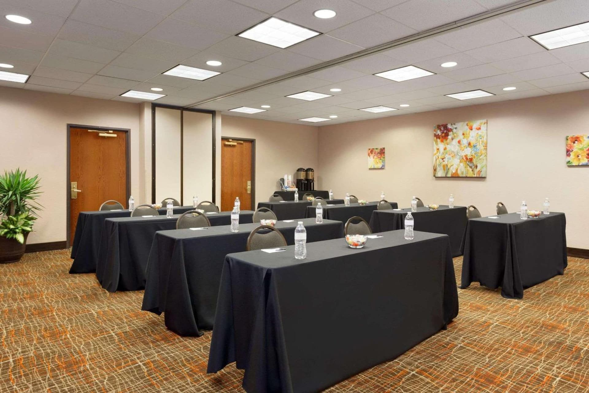 Townhome Inn & Suites by IHG gallery photo in Memphis, TN — image 34