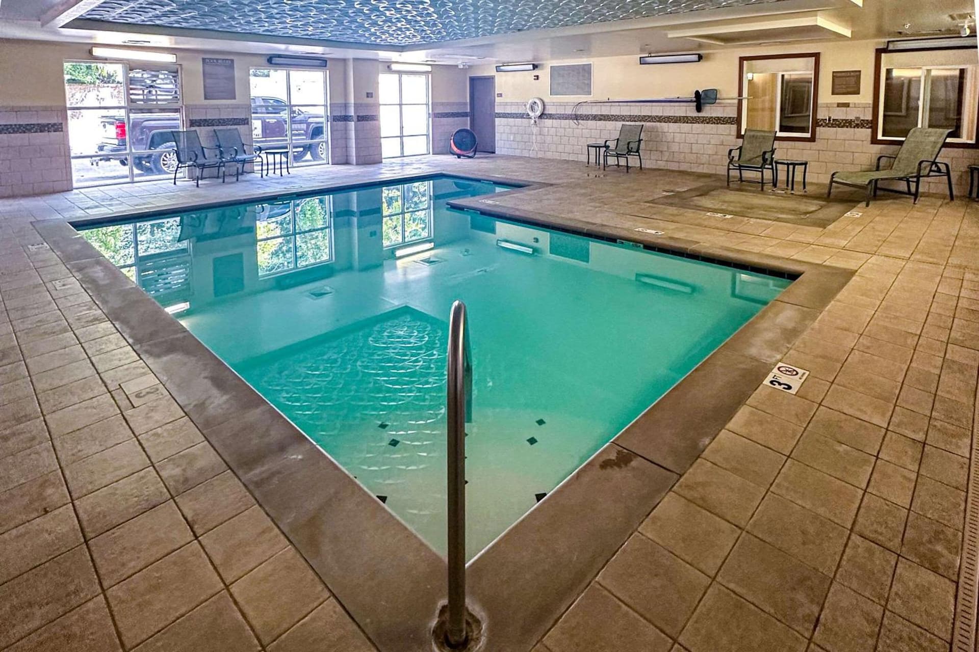 Country Inn & Suites by Radisson, Knoxville at Cedar Bluff, TN gallery photo in Knoxville, TN — image 35