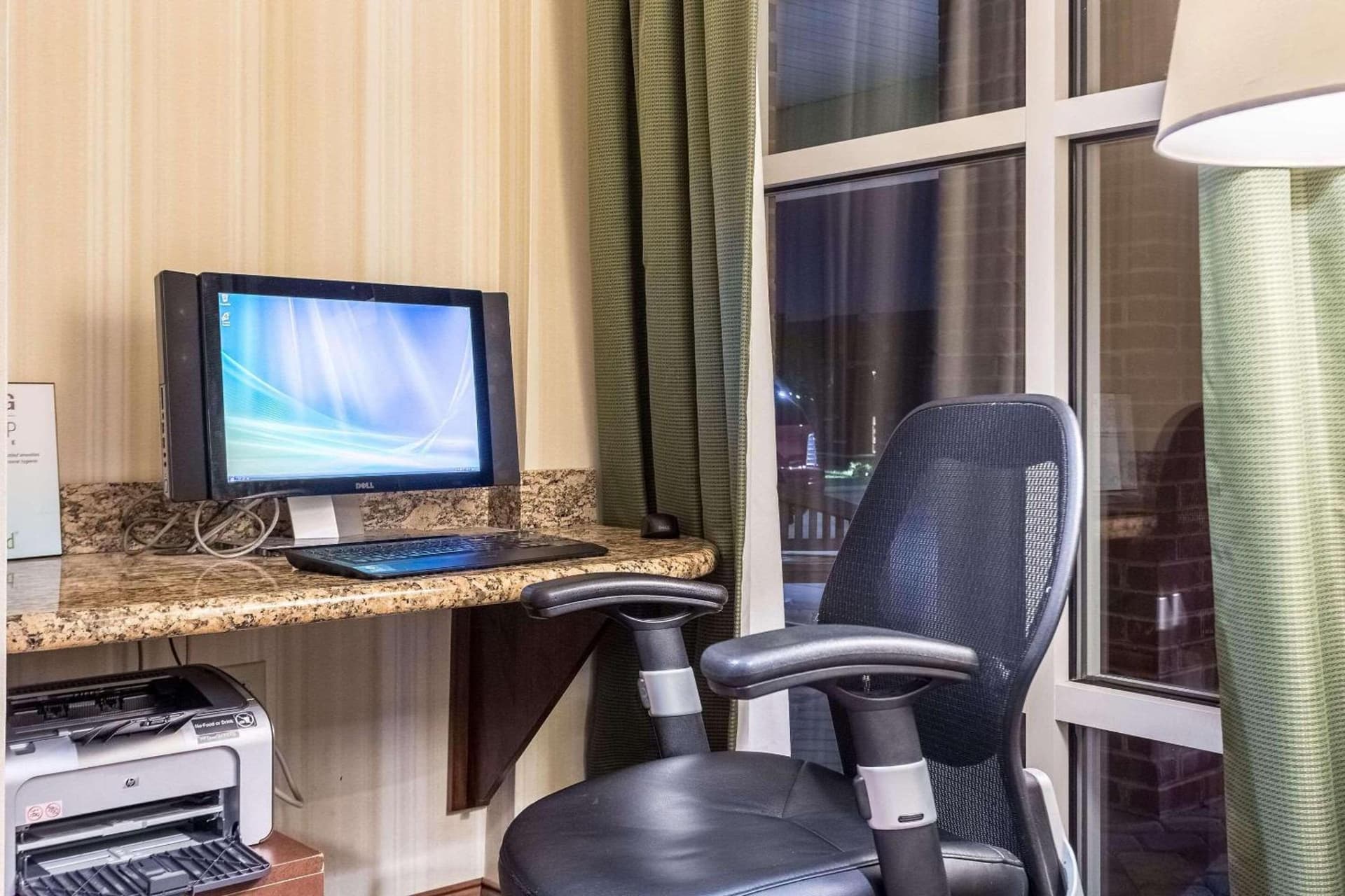 Country Inn & Suites by Radisson, Knoxville at Cedar Bluff, TN gallery photo in Knoxville, TN — image 21