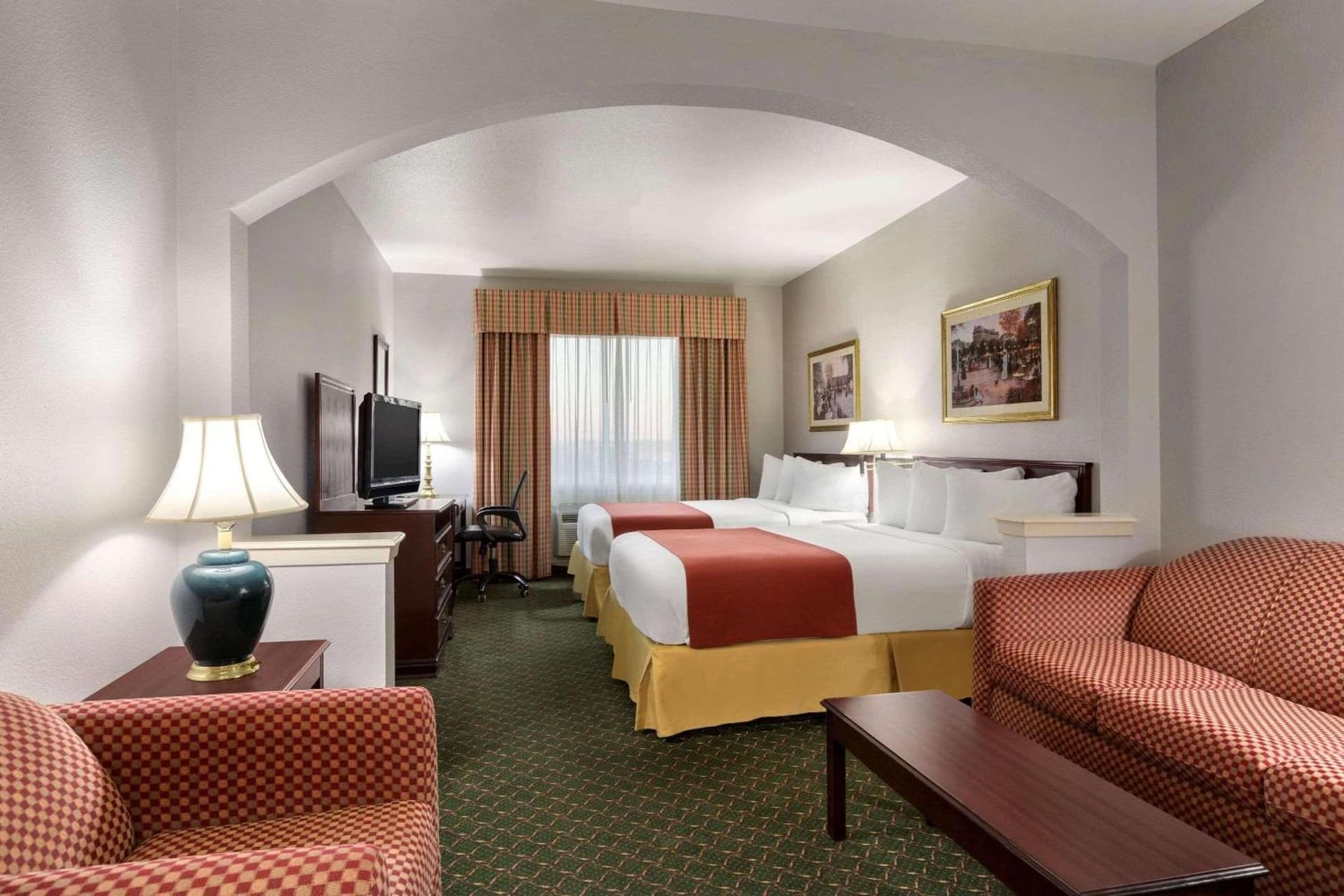 Country Inn & Suites by Radisson, Fort Worth West l-30 NAS JRB gallery photo in Fort Worth, TX — image 4