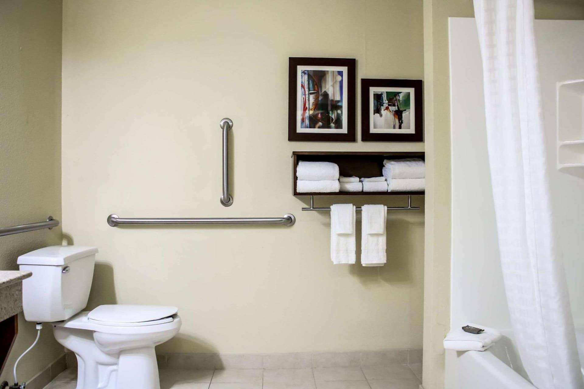 Country Inn & Suites by Radisson, Richmond West at I-64, VA gallery photo in Richmond, VA — image 60