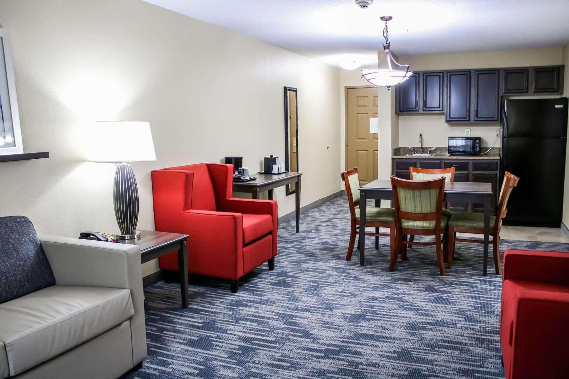Country Inn & Suites by Radisson, Richmond West at I-64, VA gallery photo in Richmond, VA — image 55