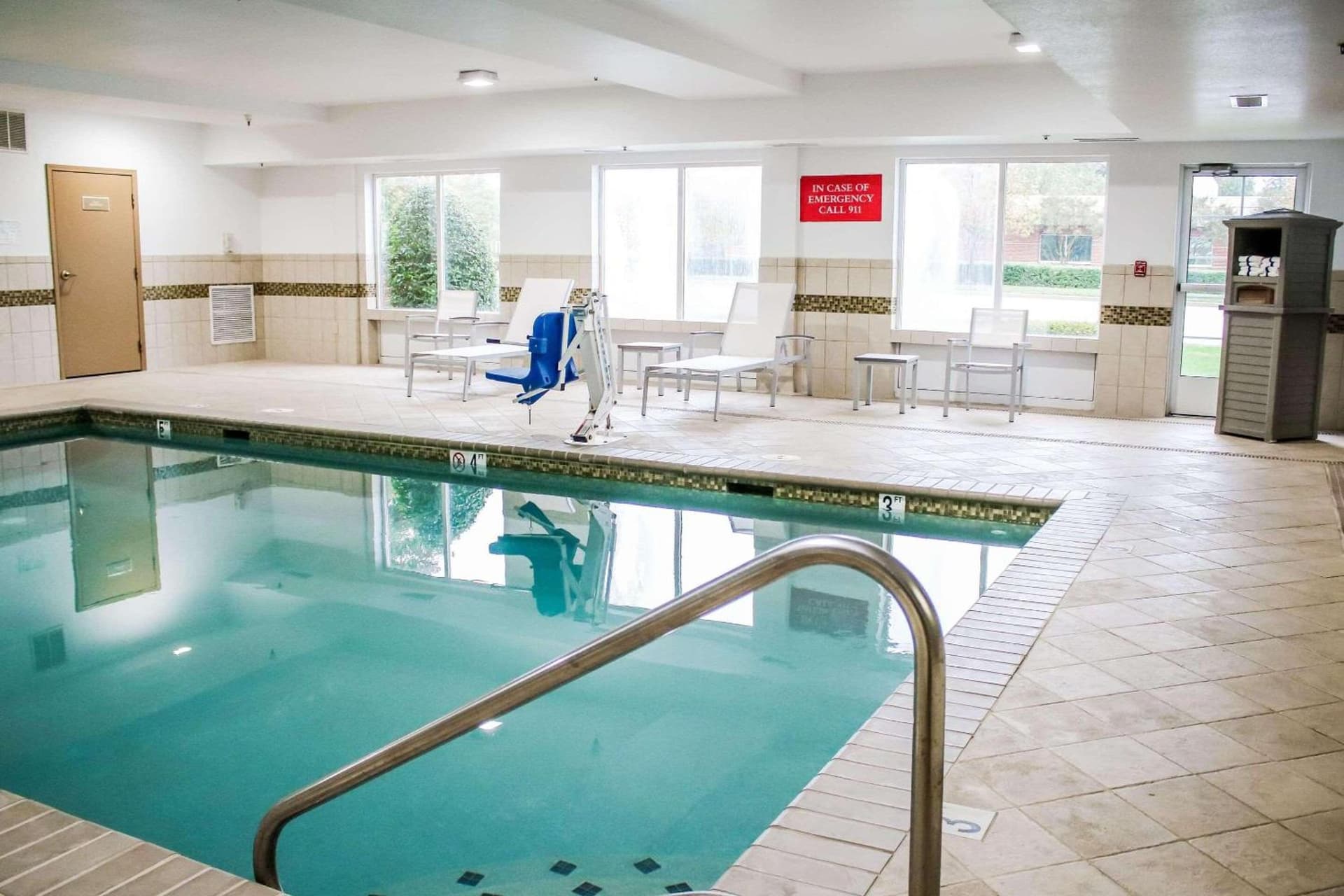 Country Inn & Suites by Radisson, Richmond West at I-64, VA gallery photo in Richmond, VA — image 58