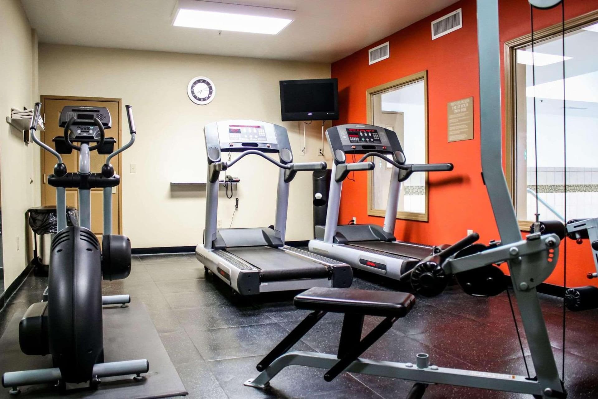 Country Inn & Suites by Radisson, Richmond West at I-64, VA interior in Richmond, VA — gallery photo 2