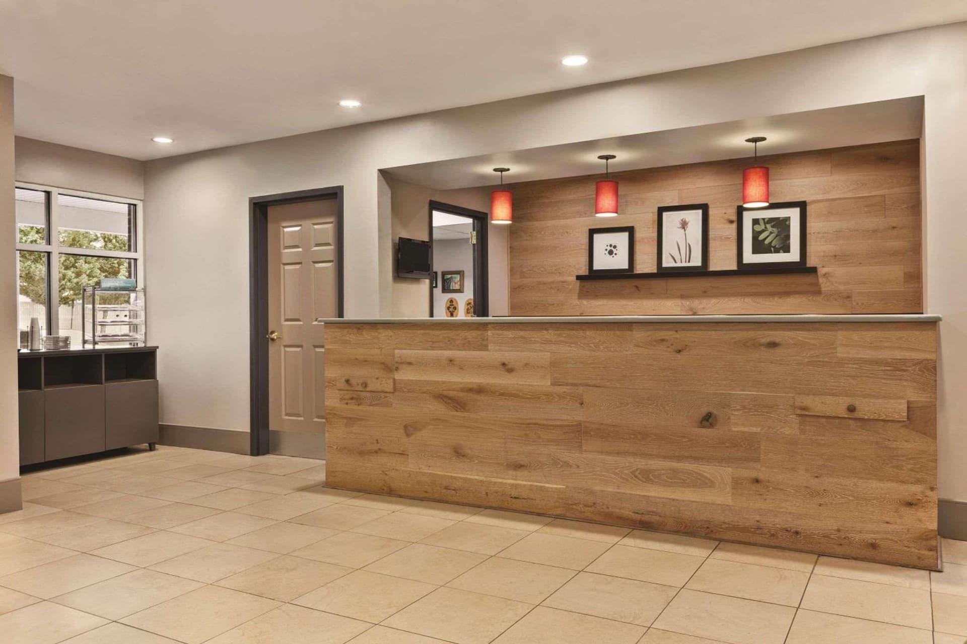 Country Inn & Suites by Radisson, Petersburg, VA property views in Petersburg, VA — gallery photo 3