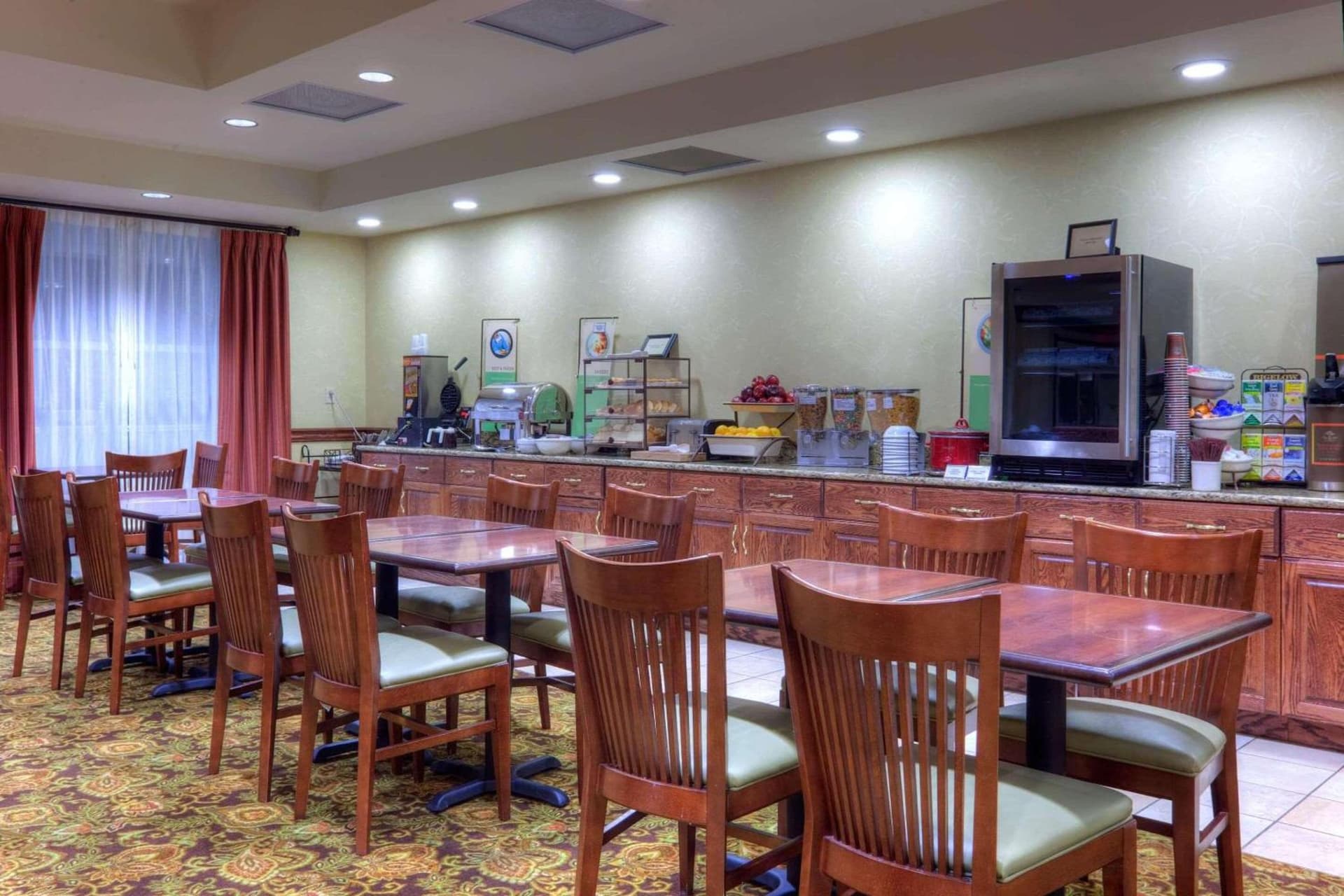 Country Inn & Suites by Radisson, Fredericksburg, VA gallery photo in Fredericksburg, VA — image 5