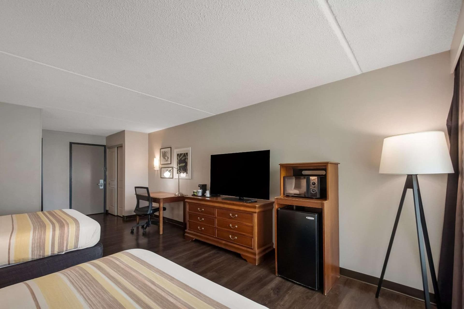 Country Inn & Suites by Radisson, Fredericksburg South (I-95), VA gallery photo in Fredericksburg, VA — image 39