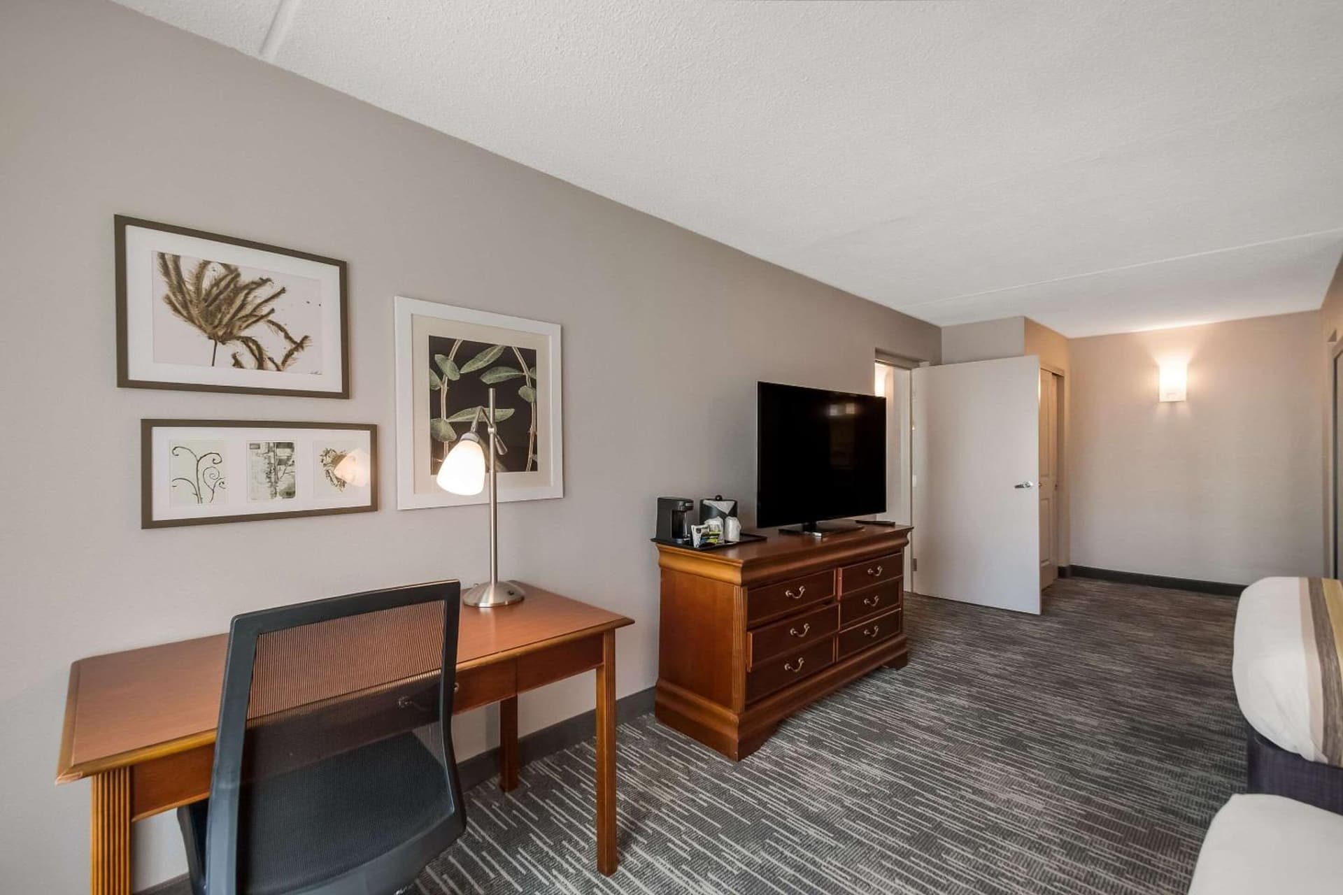 Country Inn & Suites by Radisson, Fredericksburg South (I-95), VA gallery photo in Fredericksburg, VA — image 27