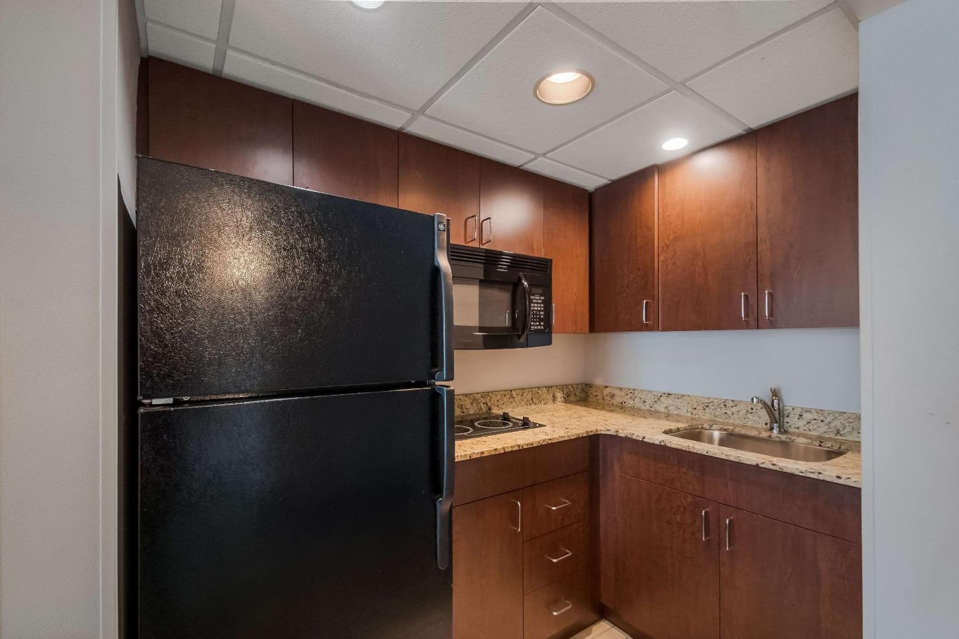 Country Inn & Suites by Radisson, Fredericksburg South (I-95), VA gallery photo in Fredericksburg, VA — image 36