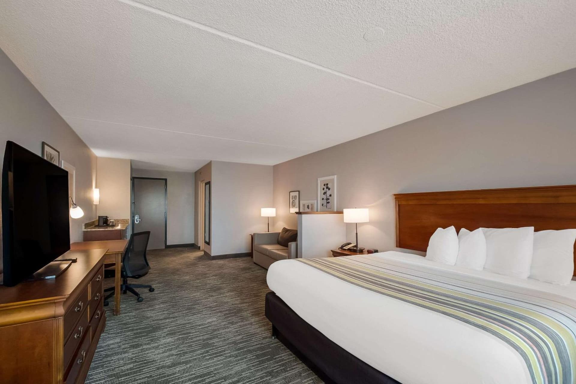 Country Inn & Suites by Radisson, Fredericksburg South (I-95), VA gallery photo in Fredericksburg, VA — image 29