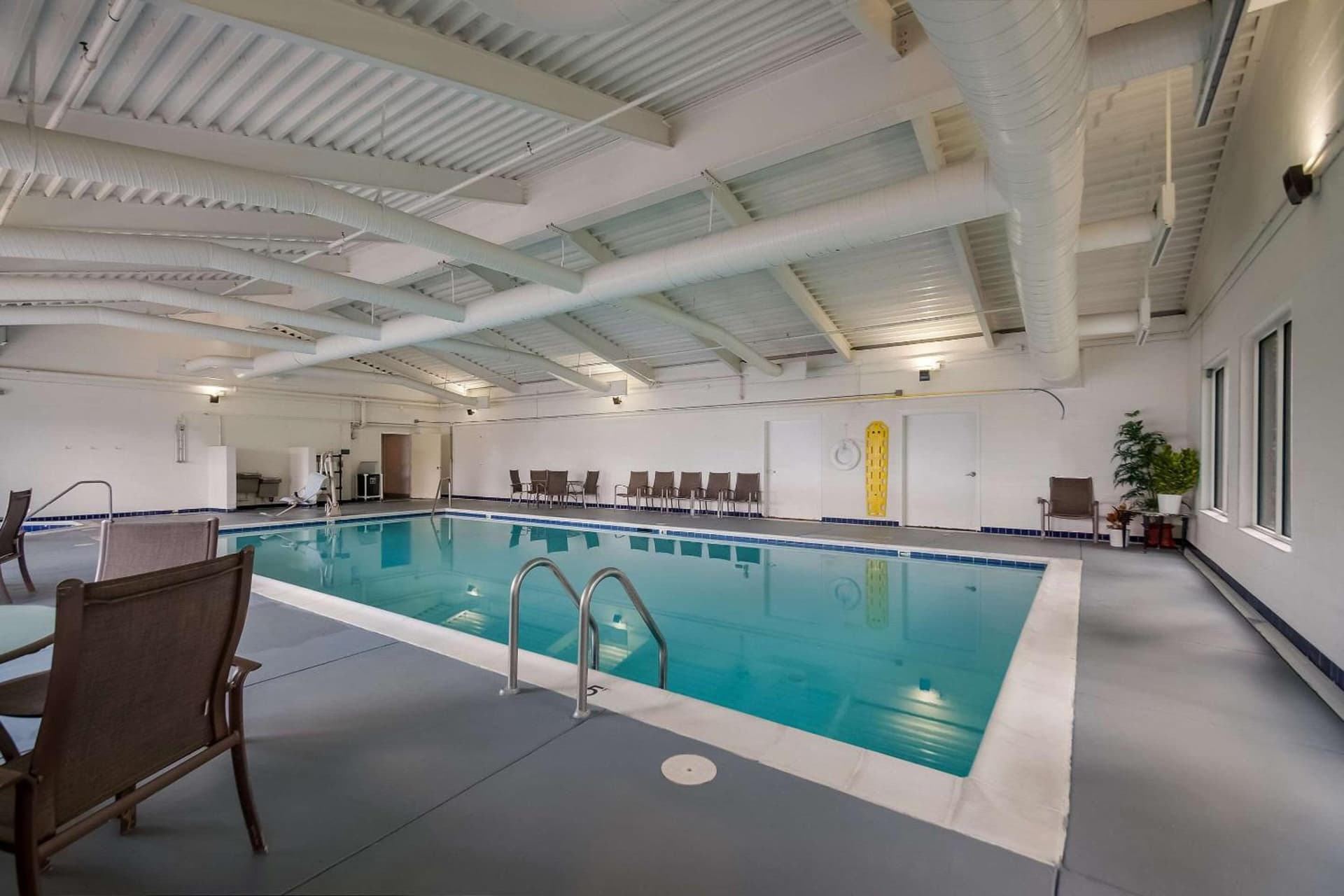 Country Inn & Suites by Radisson, Fredericksburg South (I-95), VA gallery photo in Fredericksburg, VA — image 35