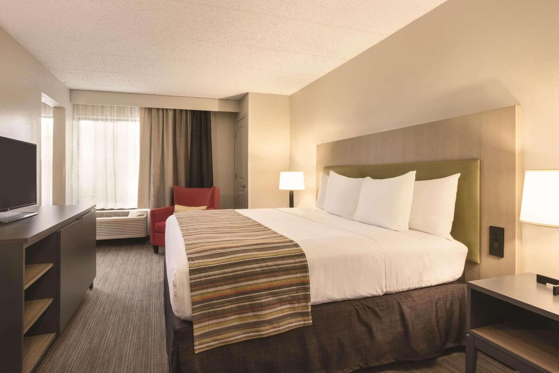 Country Inn & Suites by Radisson, La Crosse, WI gallery photo in La Crosse, WI — image 18
