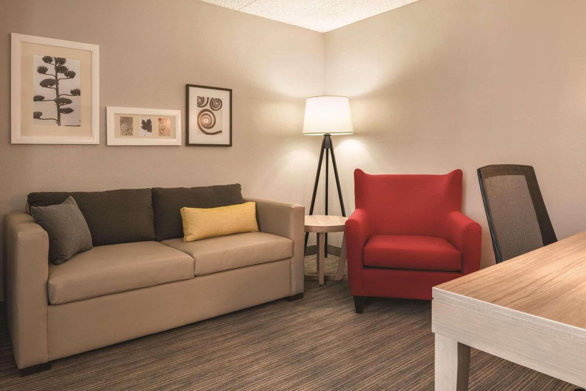 Country Inn & Suites by Radisson, La Crosse, WI gallery photo in La Crosse, WI — image 28