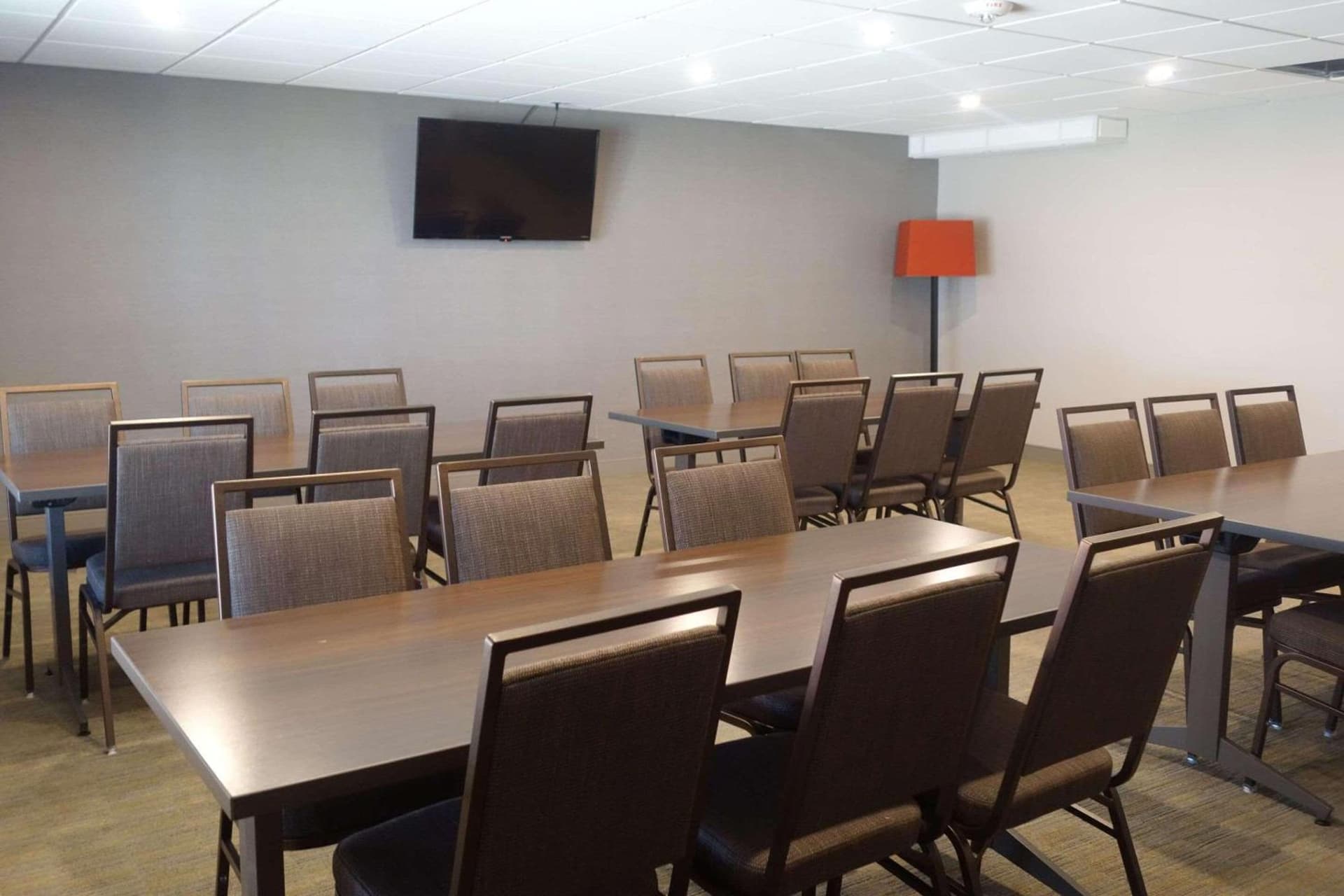Country Inn & Suites by Radisson, La Crosse, WI gallery photo in La Crosse, WI — image 6