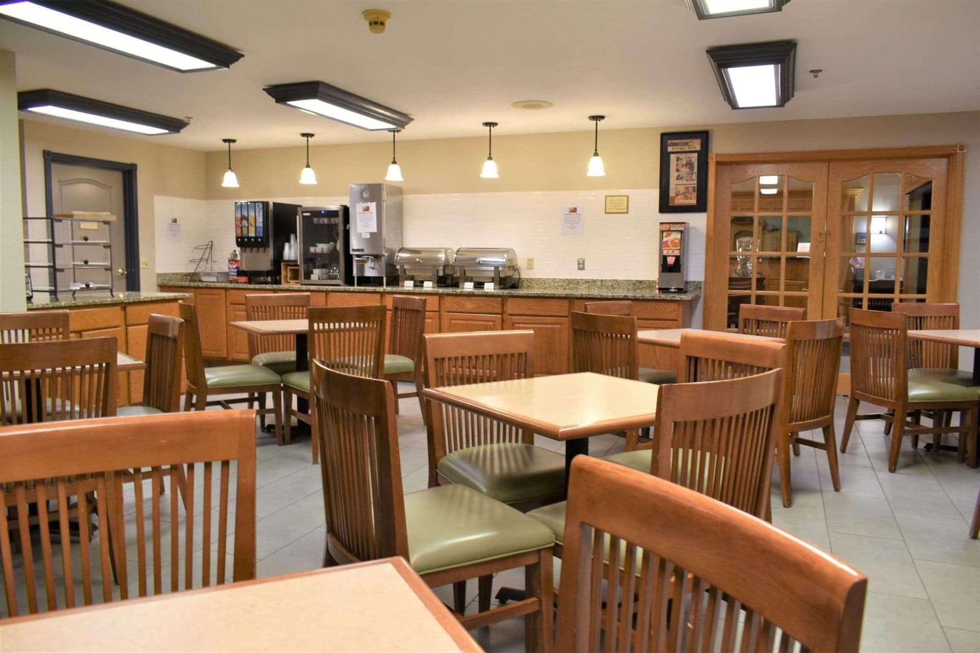 Country Inn & Suites by Radisson Kenosha - Pleasant Prairie gallery photo in Kenosha, WI — image 30