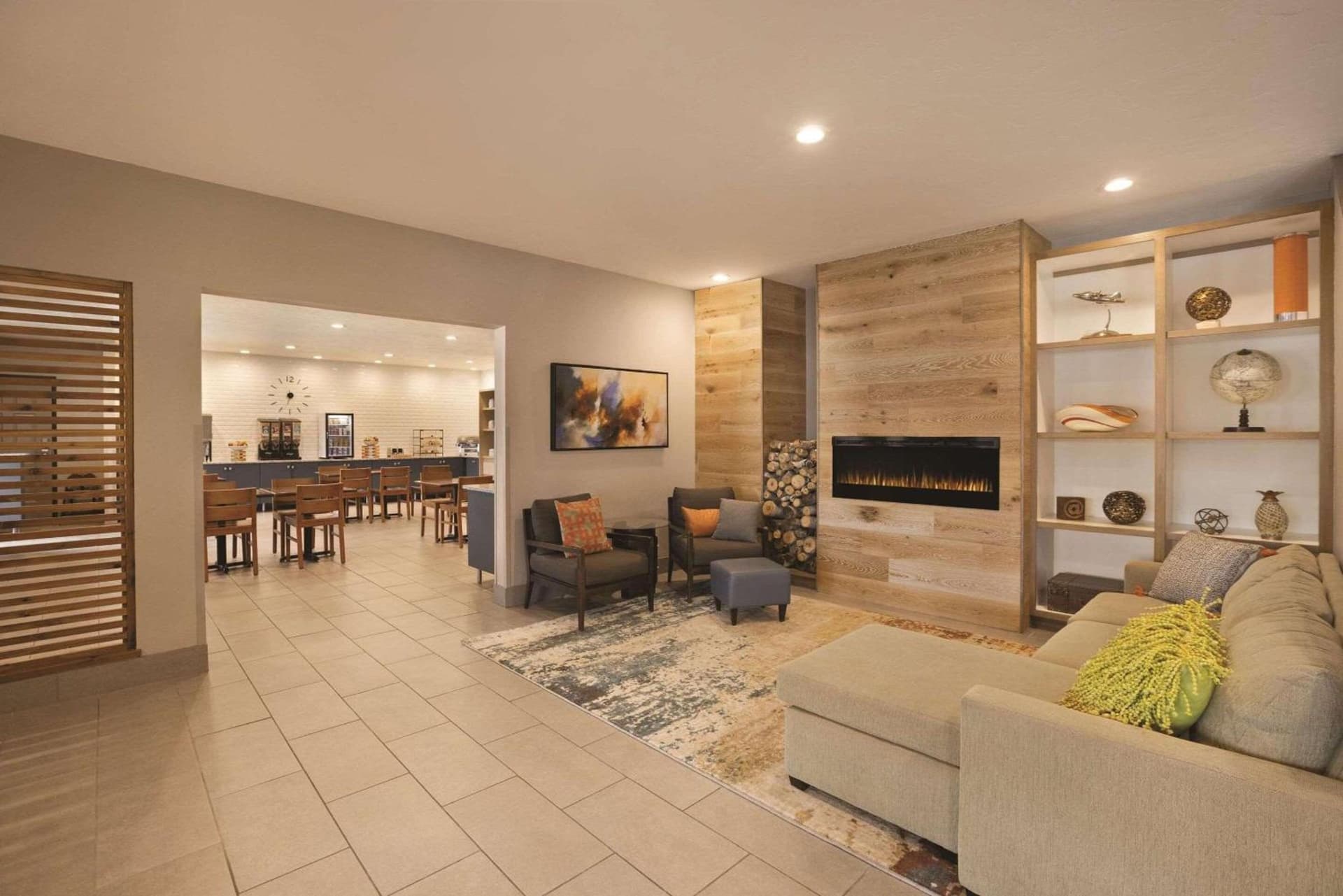 Country Inn & Suites by Radisson, Green Bay North gallery photo in Green Bay, WI — image 15