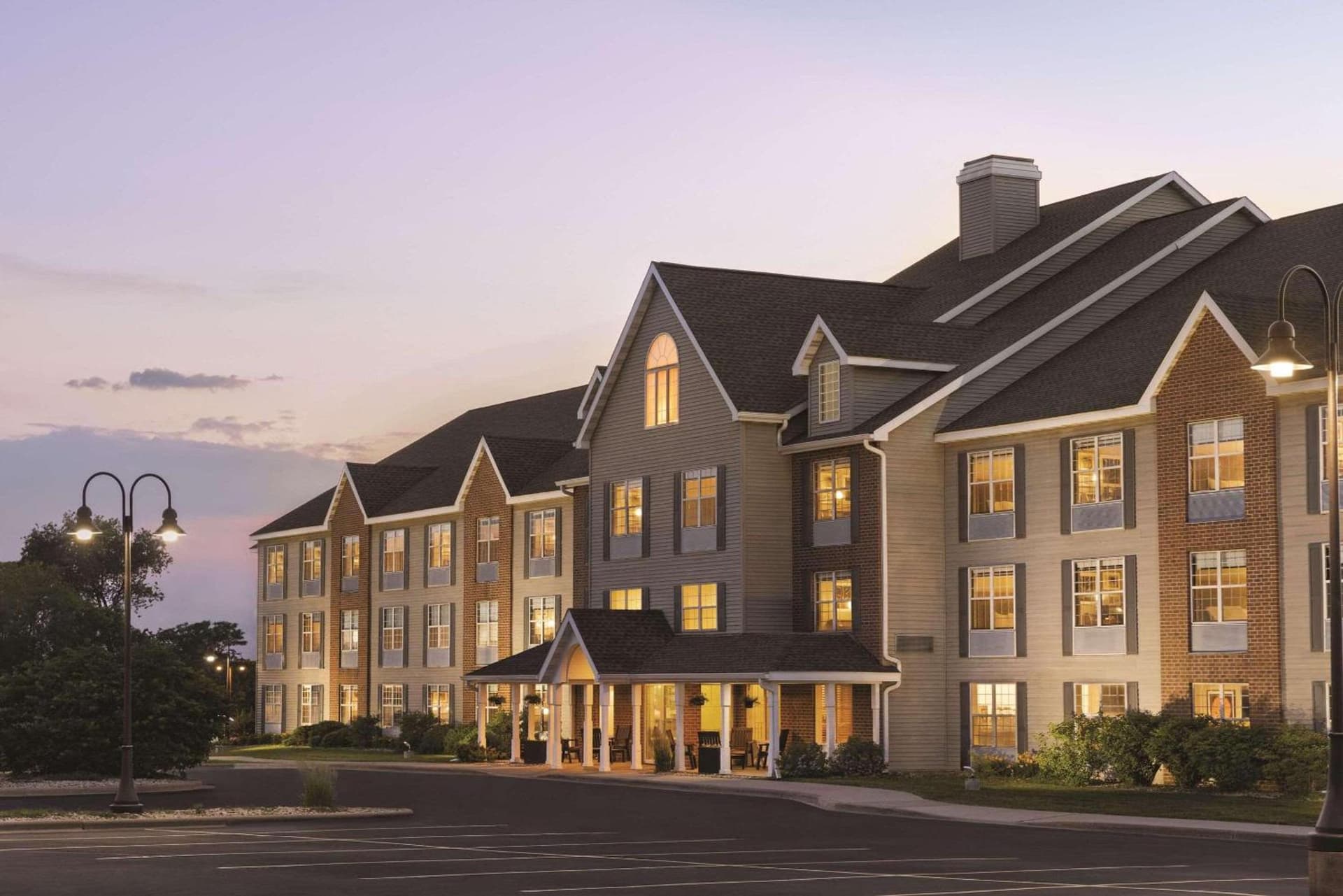 Country Inn & Suites by Radisson, Madison, WI featured exterior or lobby in Madison, WI — similar hotel