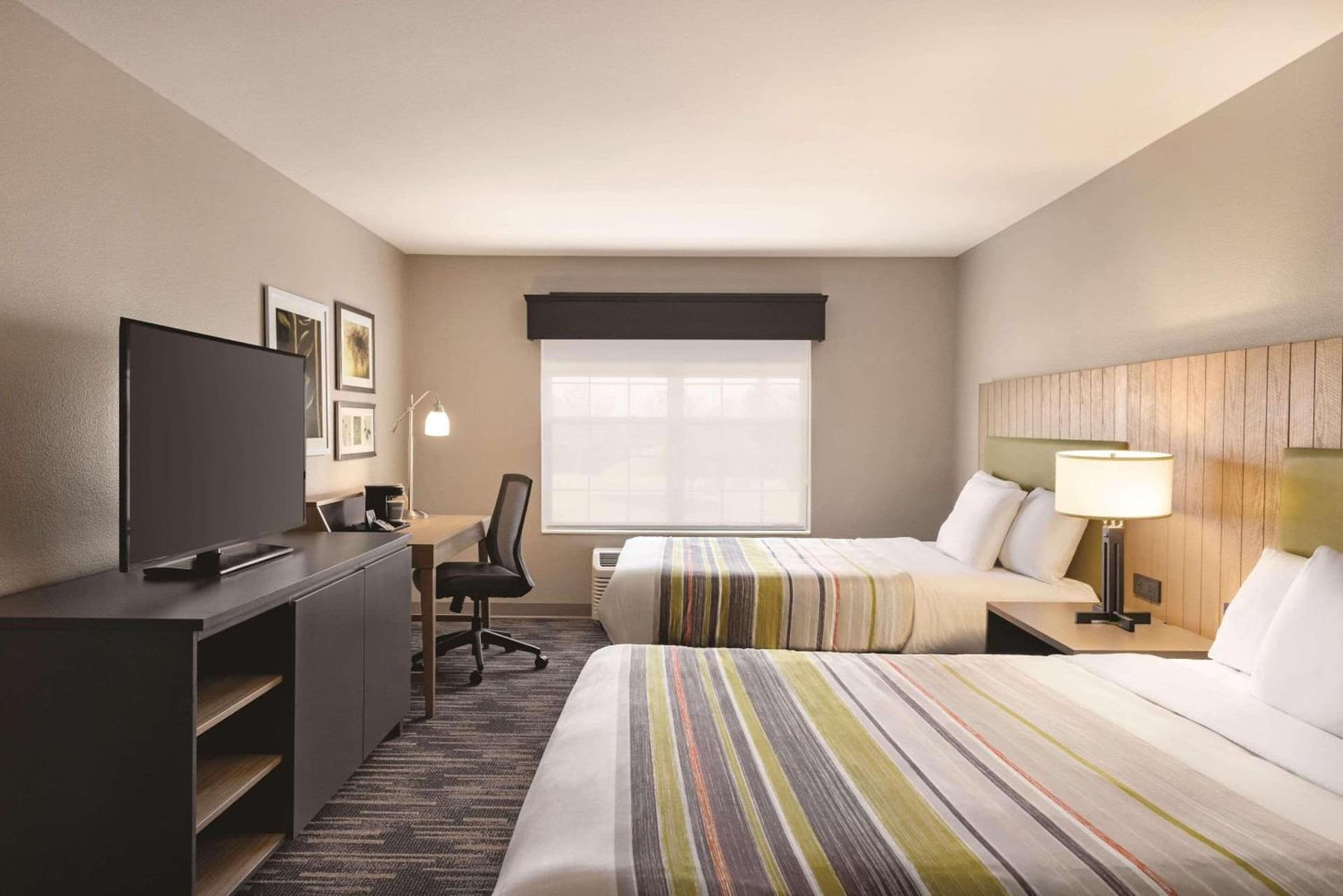 Country Inn & Suites by Radisson, Madison, WI gallery photo in Madison, WI — image 7
