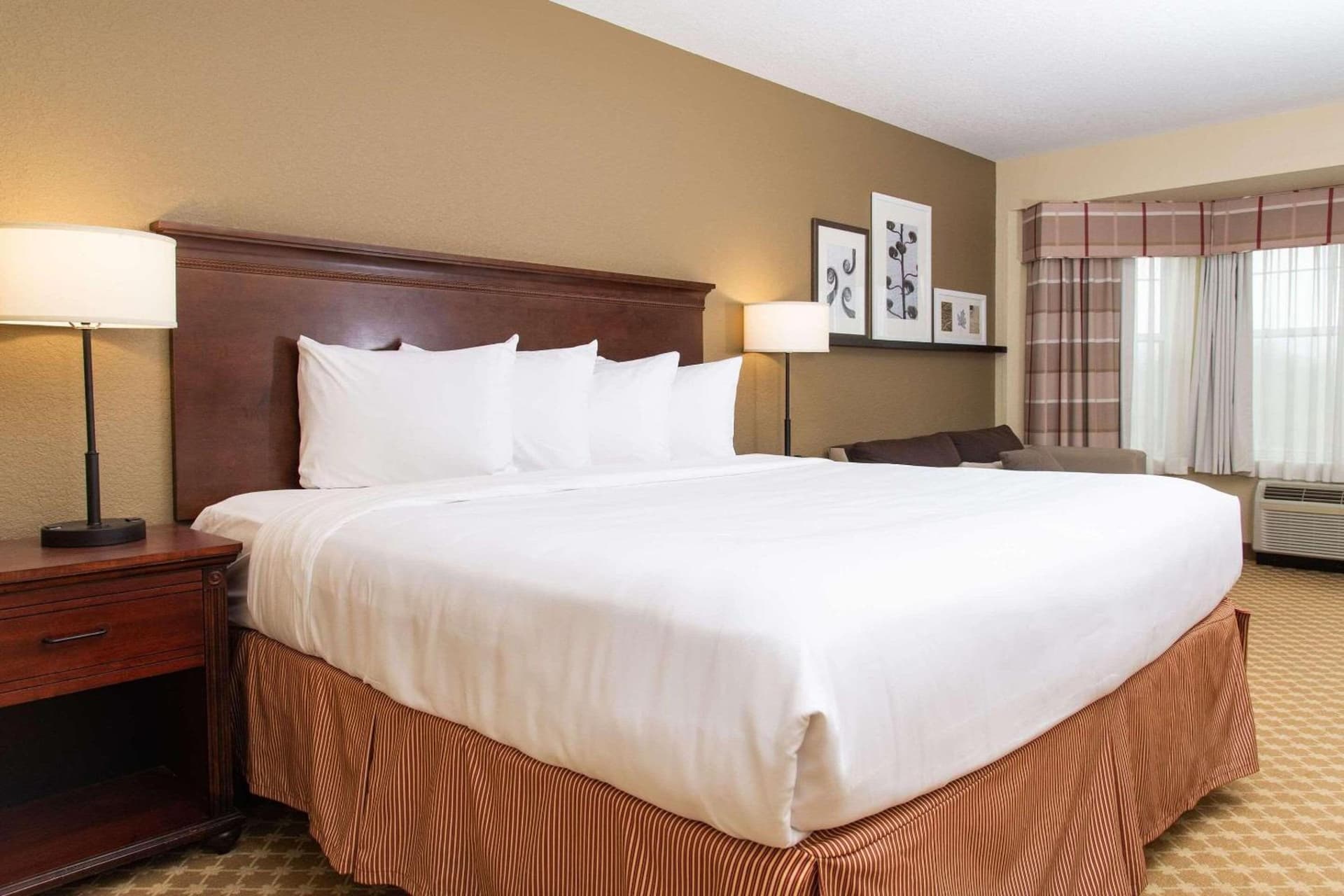 Country Inn & Suites by Radisson, Milwaukee West Brookfield , WI gallery photo in Brookfield, WI — image 37