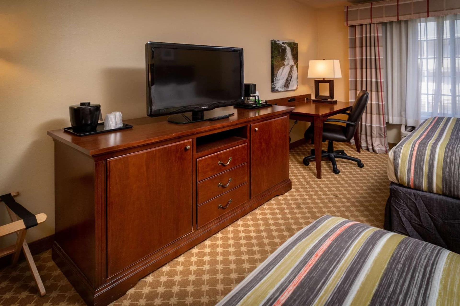 Country Inn & Suites By Radisson, Charleston South, WV gallery photo in Charleston, WV — image 54