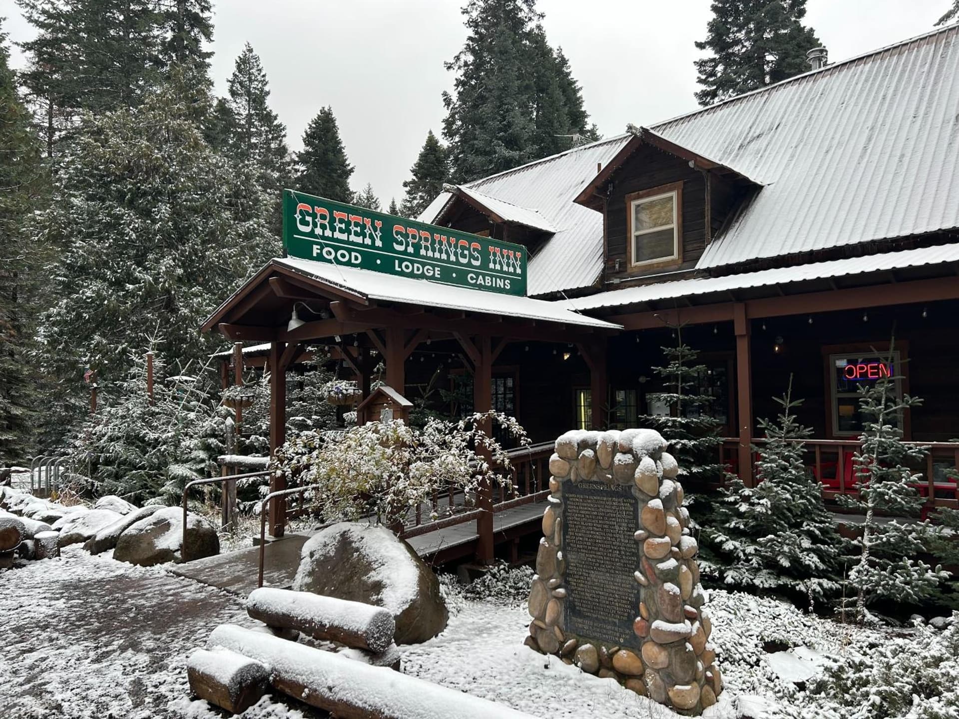 Green Springs Inn interior in Ashland, OR — gallery photo 2