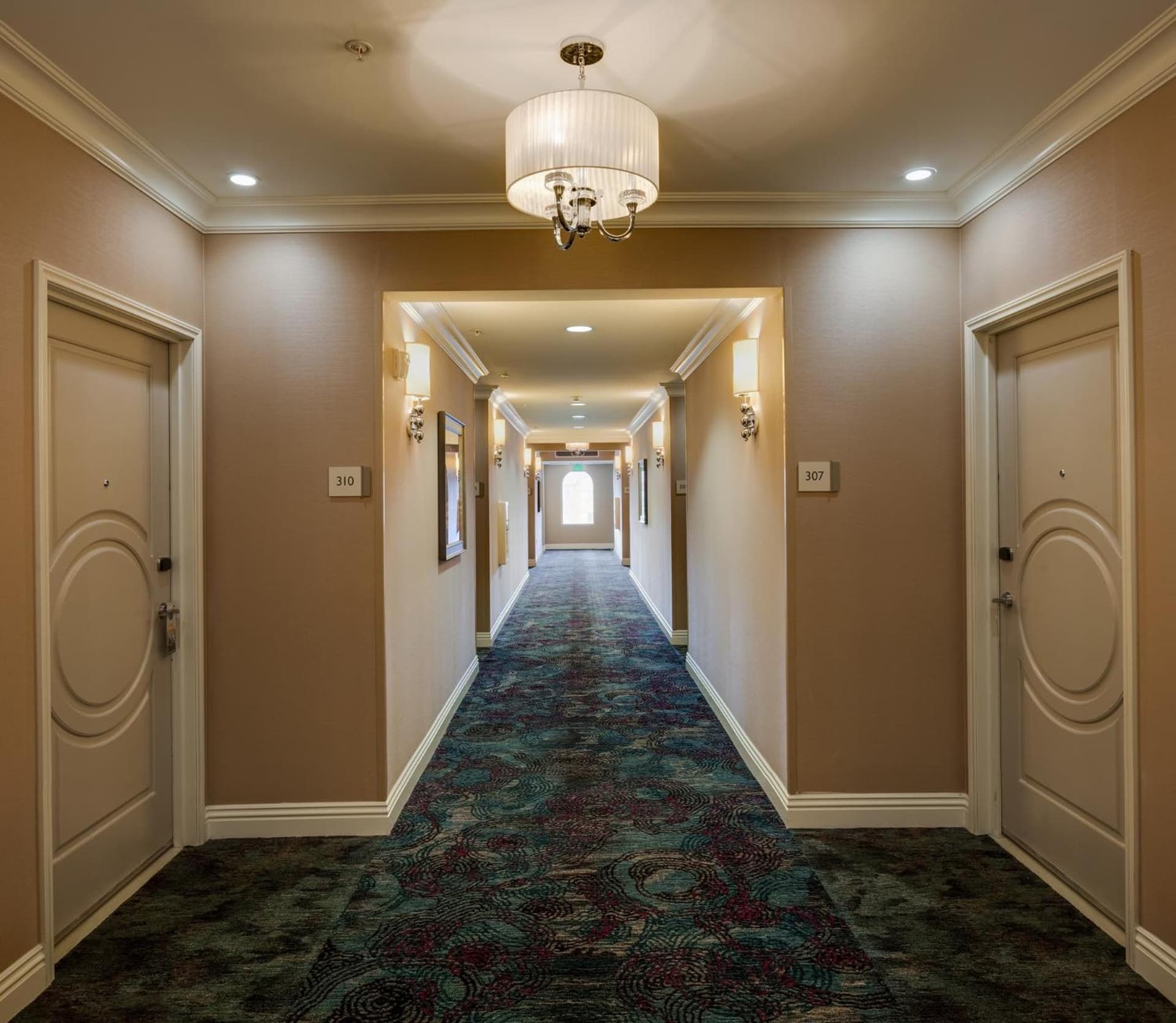 Ayres Hotel Fountain Valley - Huntington Beach gallery photo in Fountain Valley, CA — image 20