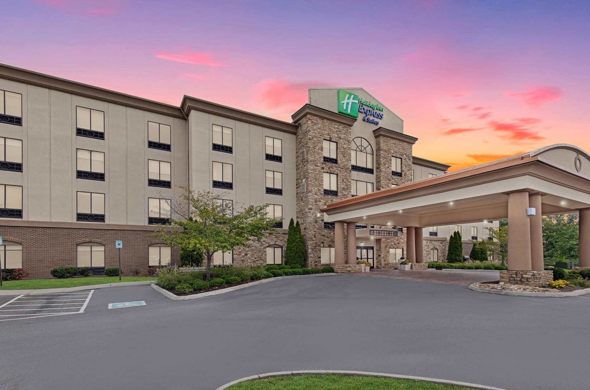 Holiday Inn Express & Suites - Cleveland Northwest by IHG featured exterior or lobby in Cleveland, TN — similar hotel