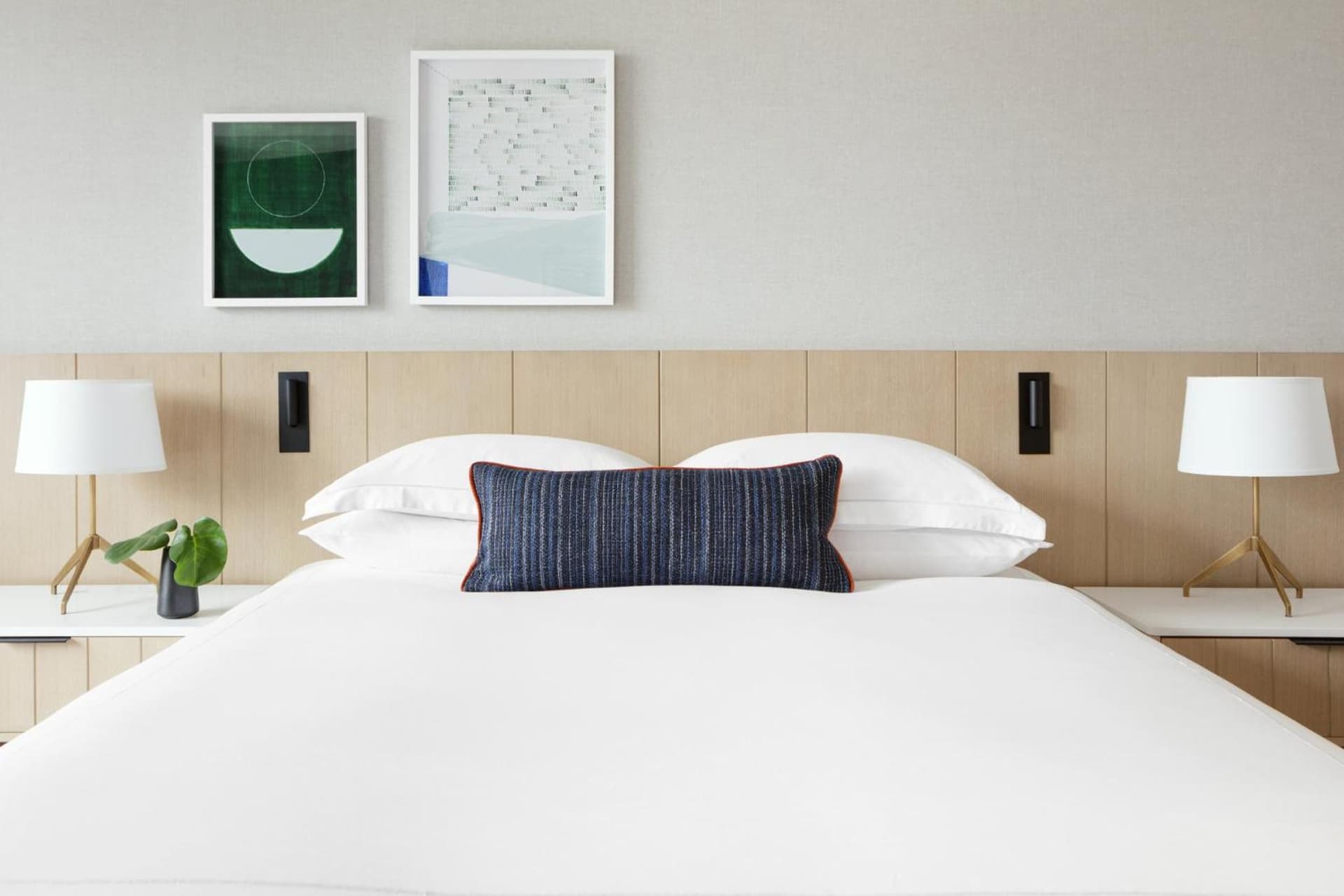 Kimpton - The Forum Hotel by IHG gallery photo in Charlottesville, VA — image 86
