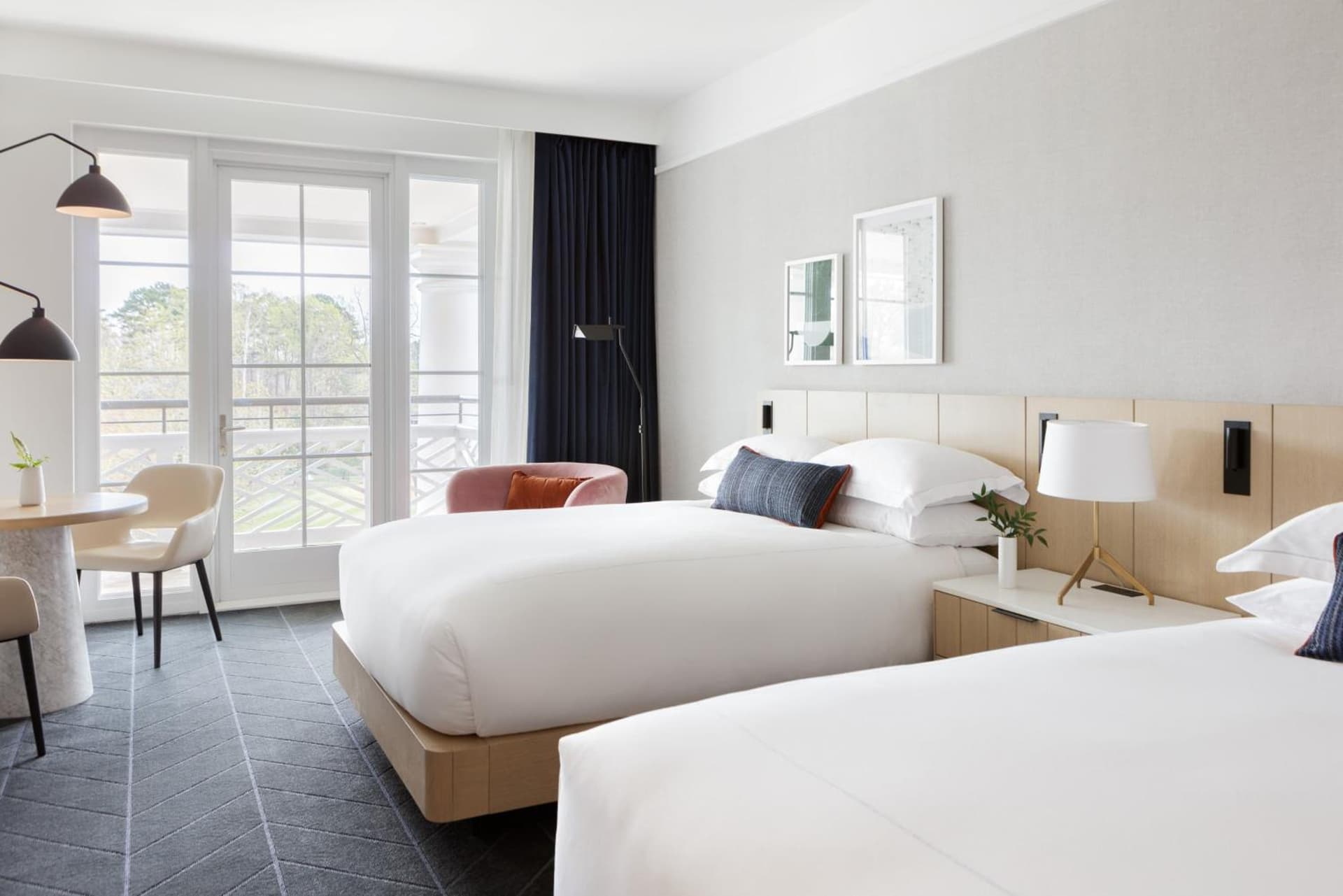 Kimpton - The Forum Hotel by IHG gallery photo in Charlottesville, VA — image 99