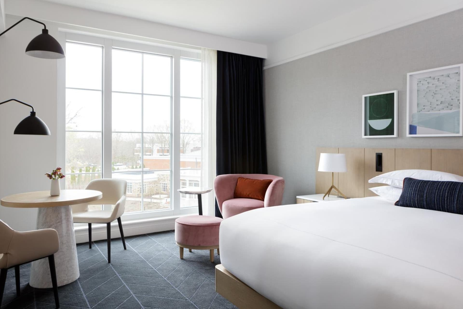 Kimpton - The Forum Hotel by IHG gallery photo in Charlottesville, VA — image 61