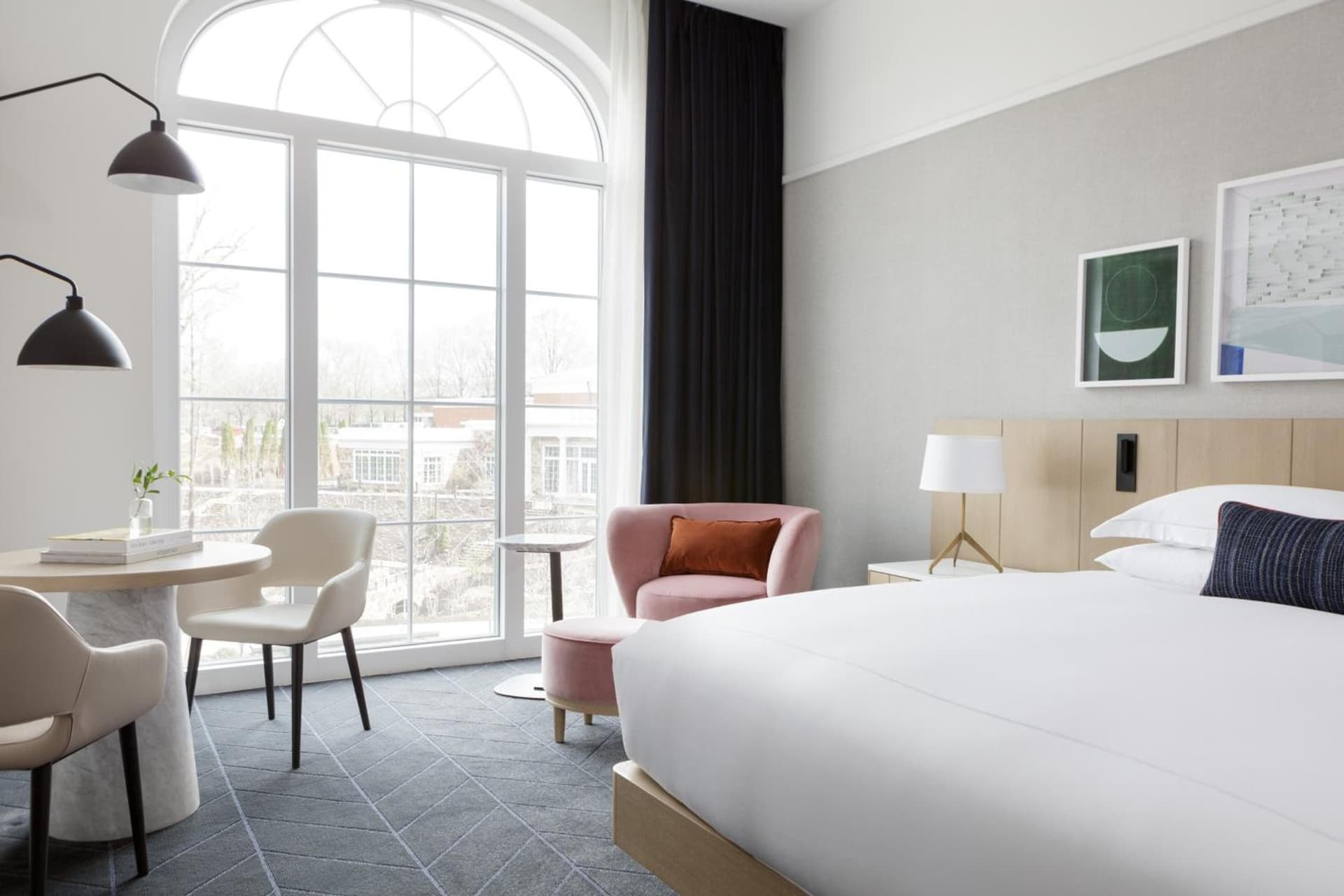 Kimpton - The Forum Hotel by IHG gallery photo in Charlottesville, VA — image 13