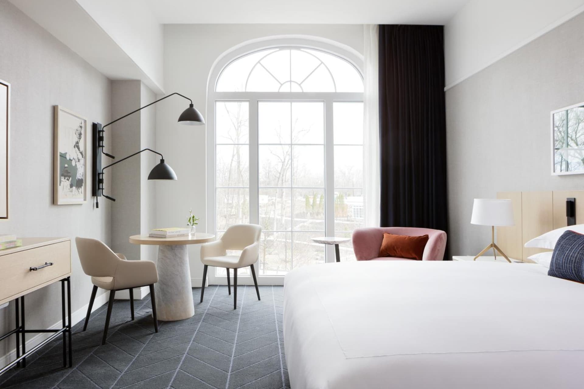 Kimpton - The Forum Hotel by IHG gallery photo in Charlottesville, VA — image 125