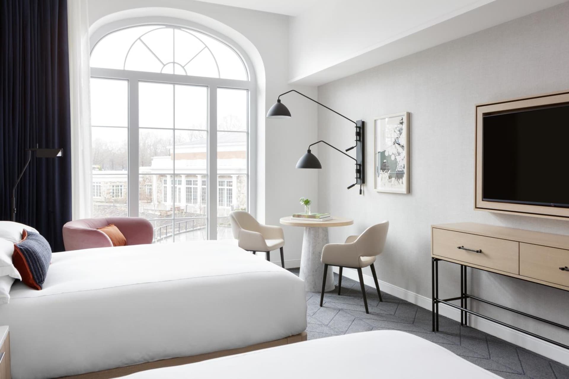 Kimpton - The Forum Hotel by IHG gallery photo in Charlottesville, VA — image 73