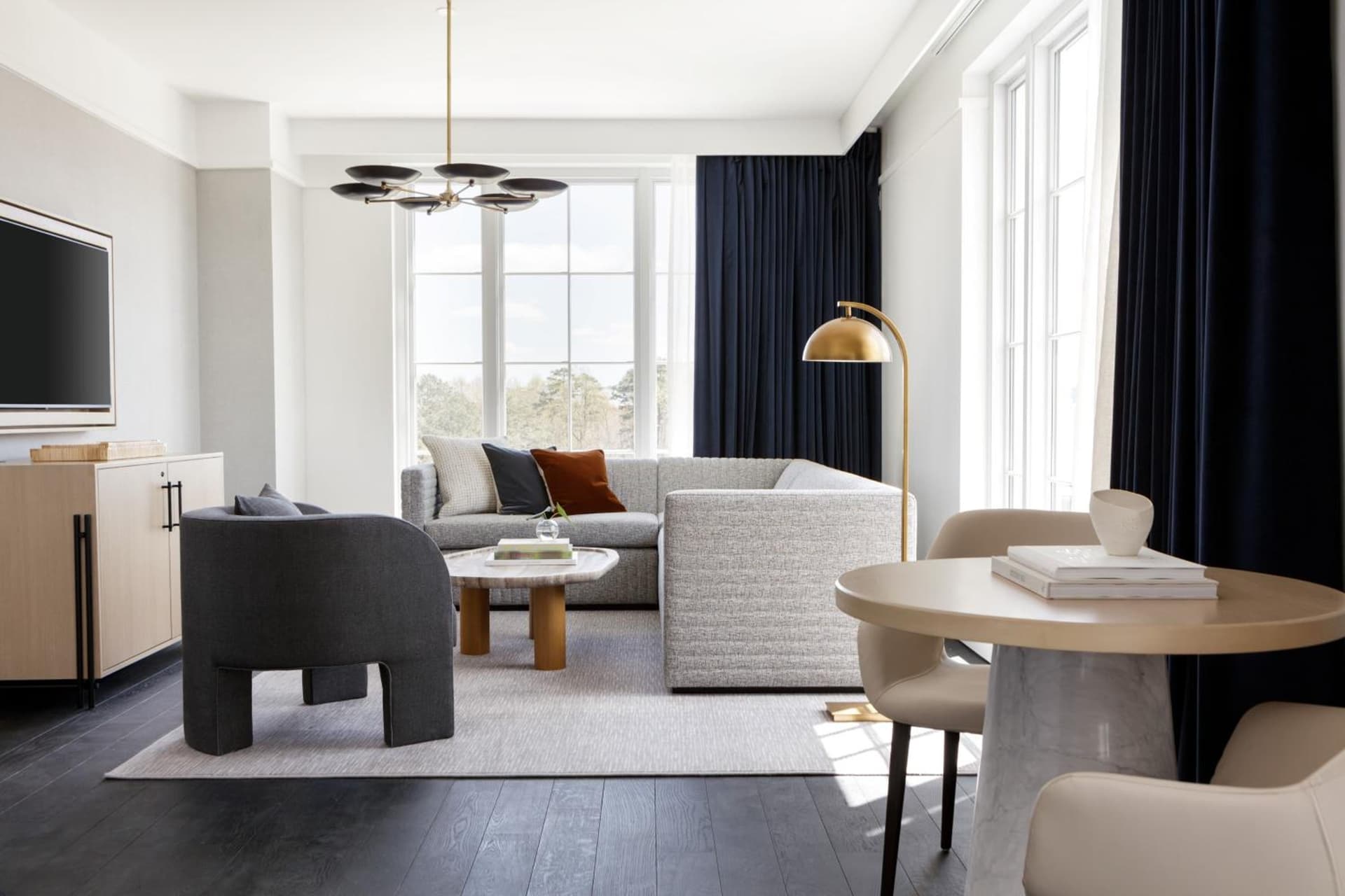 Kimpton - The Forum Hotel by IHG gallery photo in Charlottesville, VA — image 109