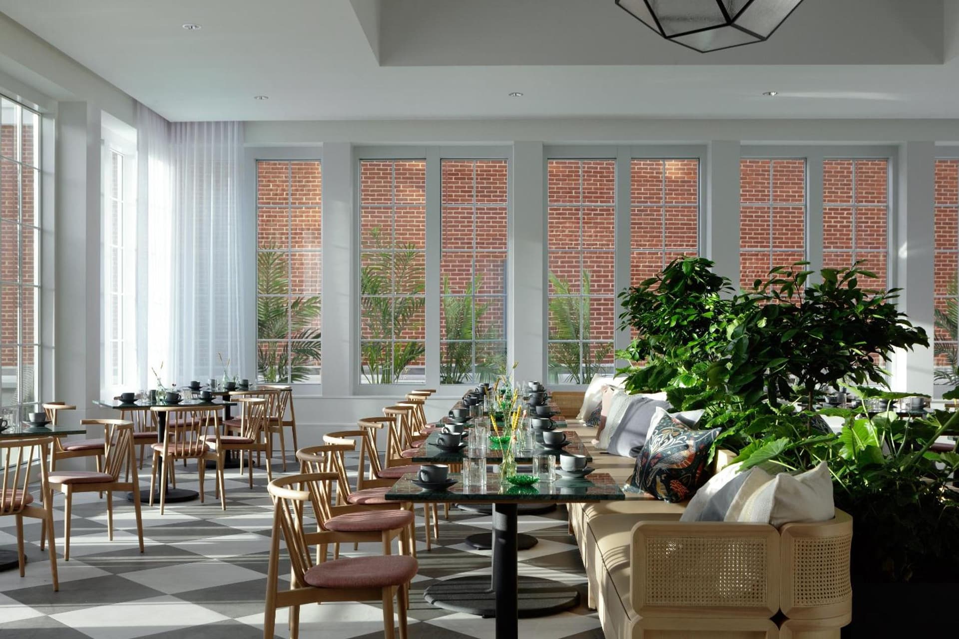 Kimpton - The Forum Hotel by IHG gallery photo in Charlottesville, VA — image 26