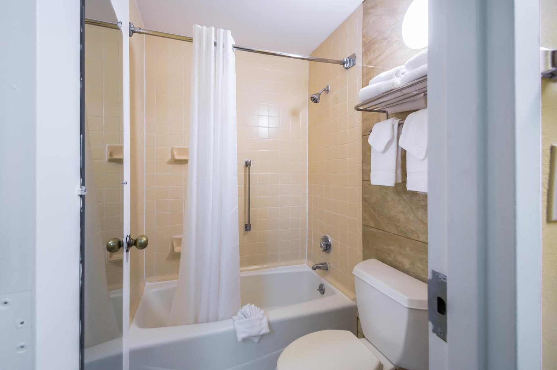 Quality Inn Fredericksburg-Central Park Area gallery photo in Fredericksburg, VA — image 23