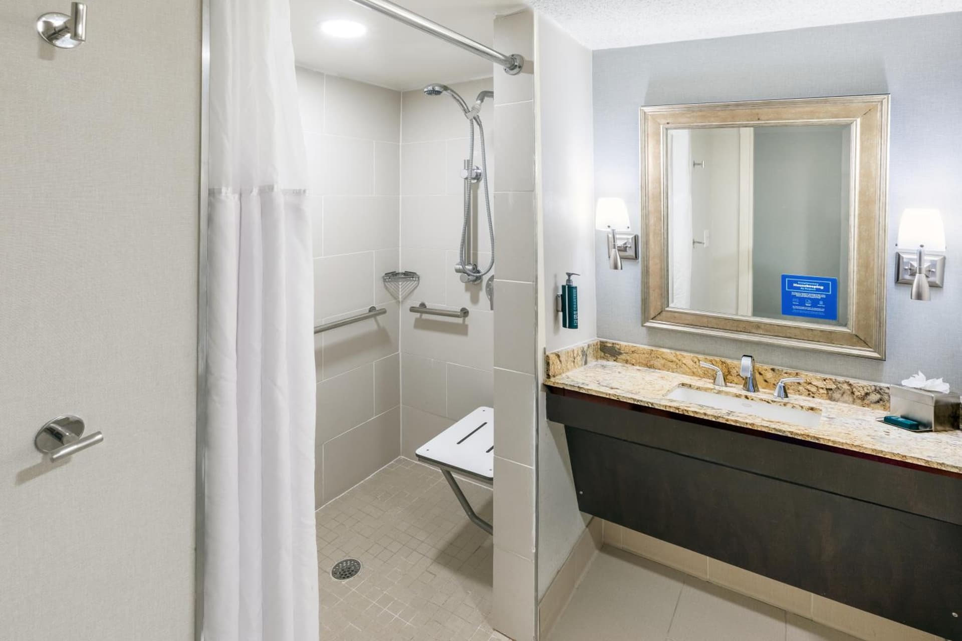 DoubleTree by Hilton Tulsa Downtown gallery photo in Tulsa, OK — image 4