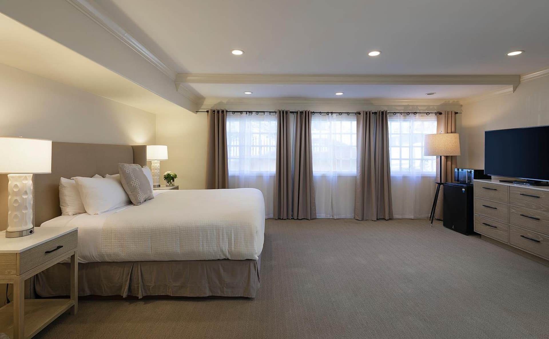 Pelican Inn & Suites gallery photo in Cambria, CA — image 11