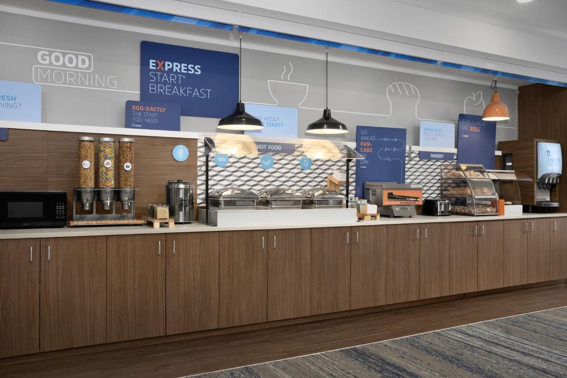 Holiday Inn Express & Suites Alexandria - Fort Belvoir by IHG gallery photo in Alexandria, VA — image 6