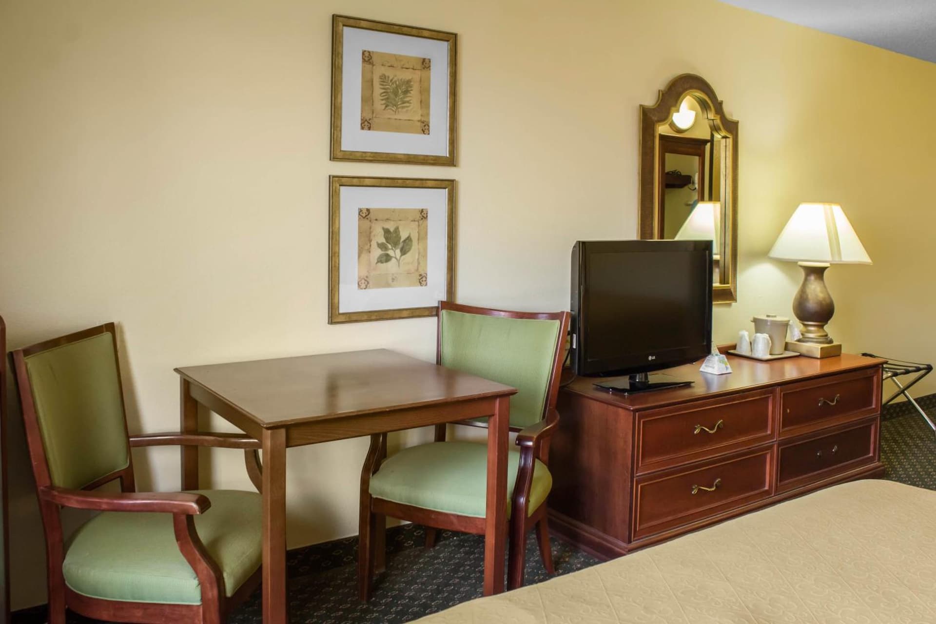 Quality Inn & Suites Sioux City Southeast gallery photo in Sioux City, IA — image 27