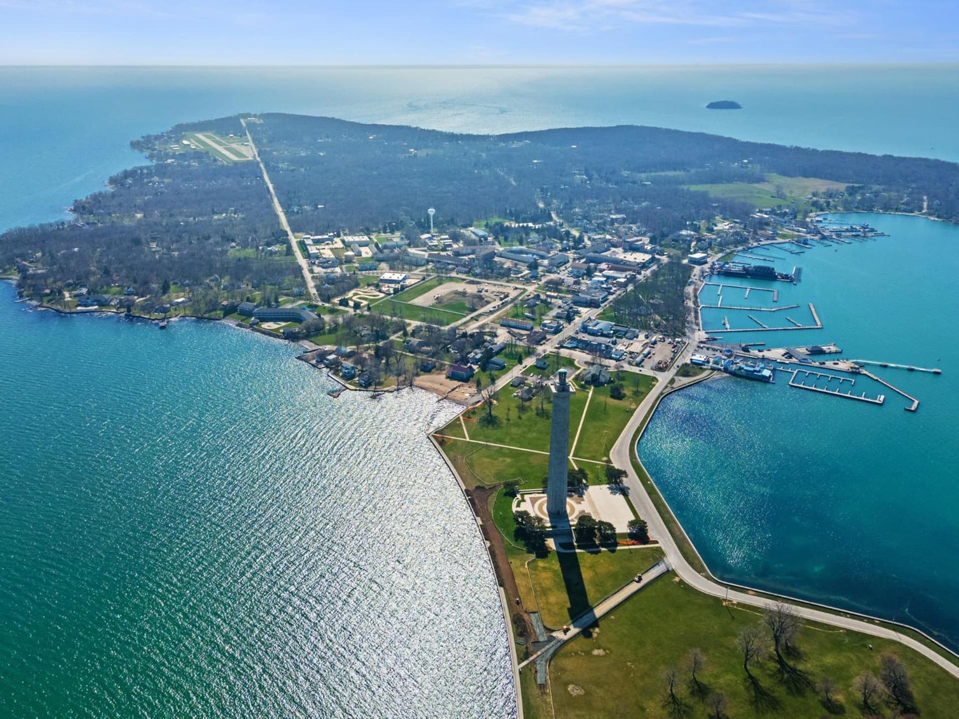 Bayshore Resort Downtown Put-in-Bay Island gallery photo in Put-in-Bay, OH — image 15