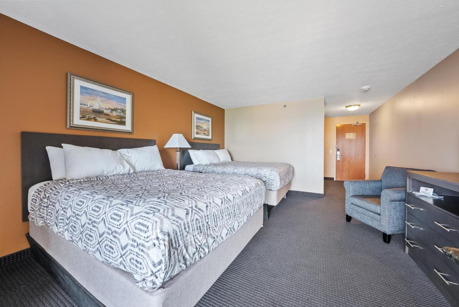 Bayshore Resort Downtown Put-in-Bay Island gallery photo in Put-in-Bay, OH — image 31