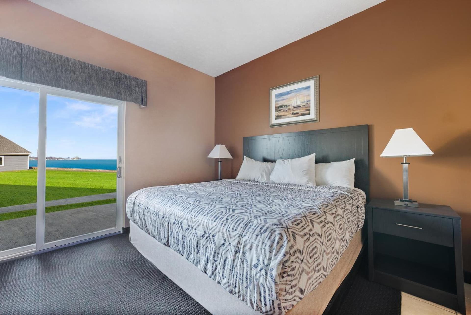 Bayshore Resort Downtown Put-in-Bay Island gallery photo in Put-in-Bay, OH — image 28