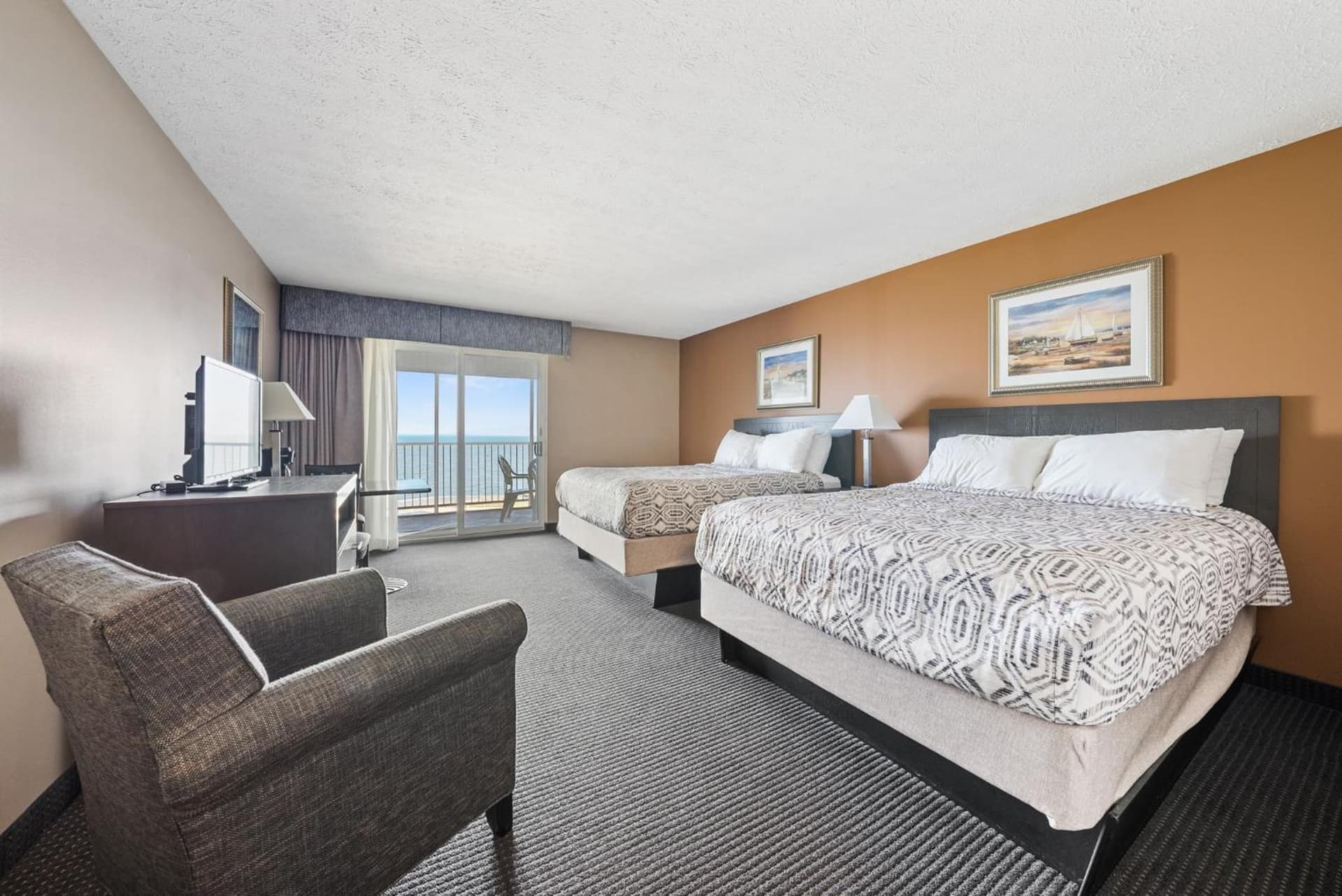 Bayshore Resort Downtown Put-in-Bay Island gallery photo in Put-in-Bay, OH — image 20