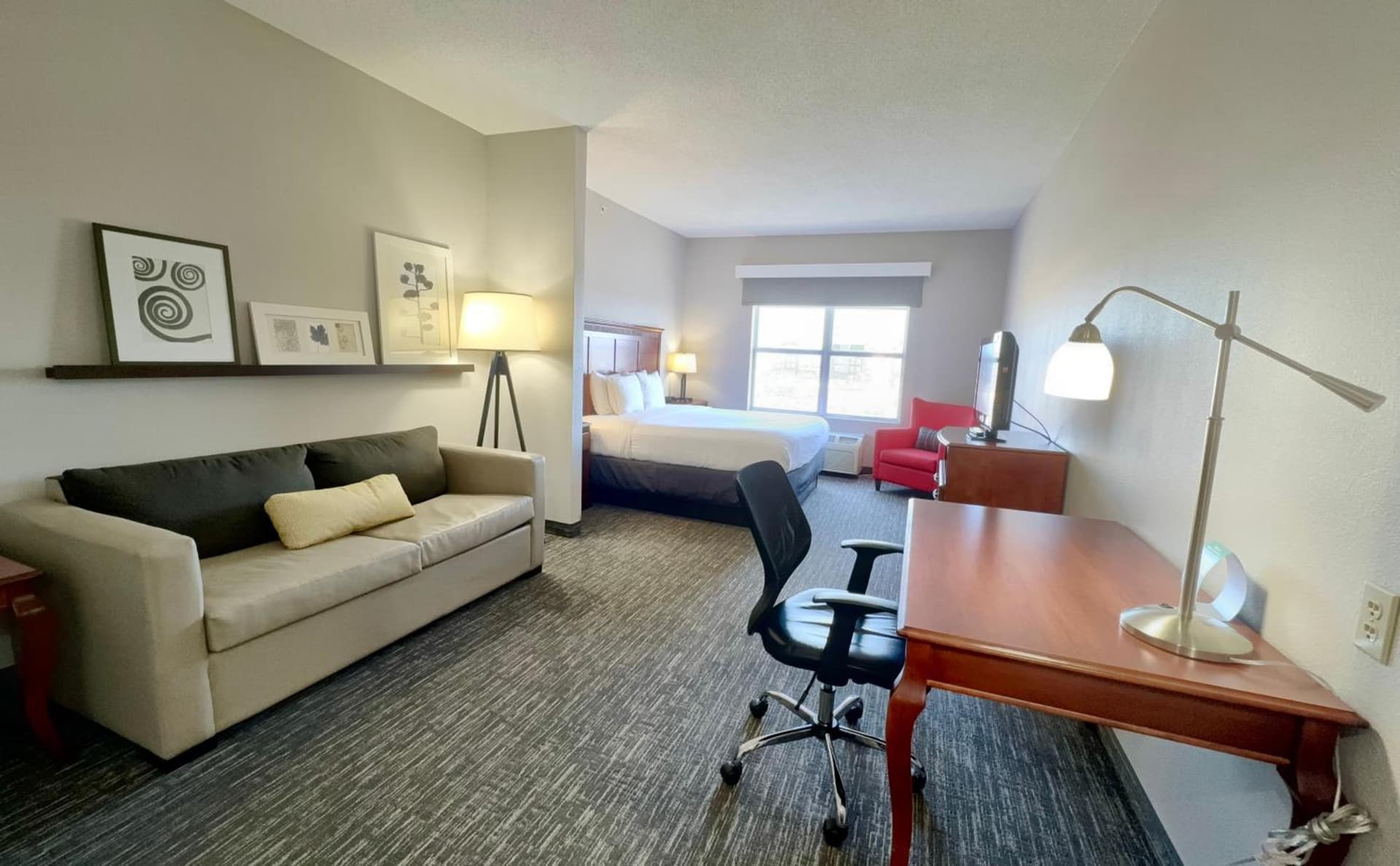 Country Inn & Suites by Radisson, Harrisonburg, VA property views in Harrisonburg, VA — gallery photo 3
